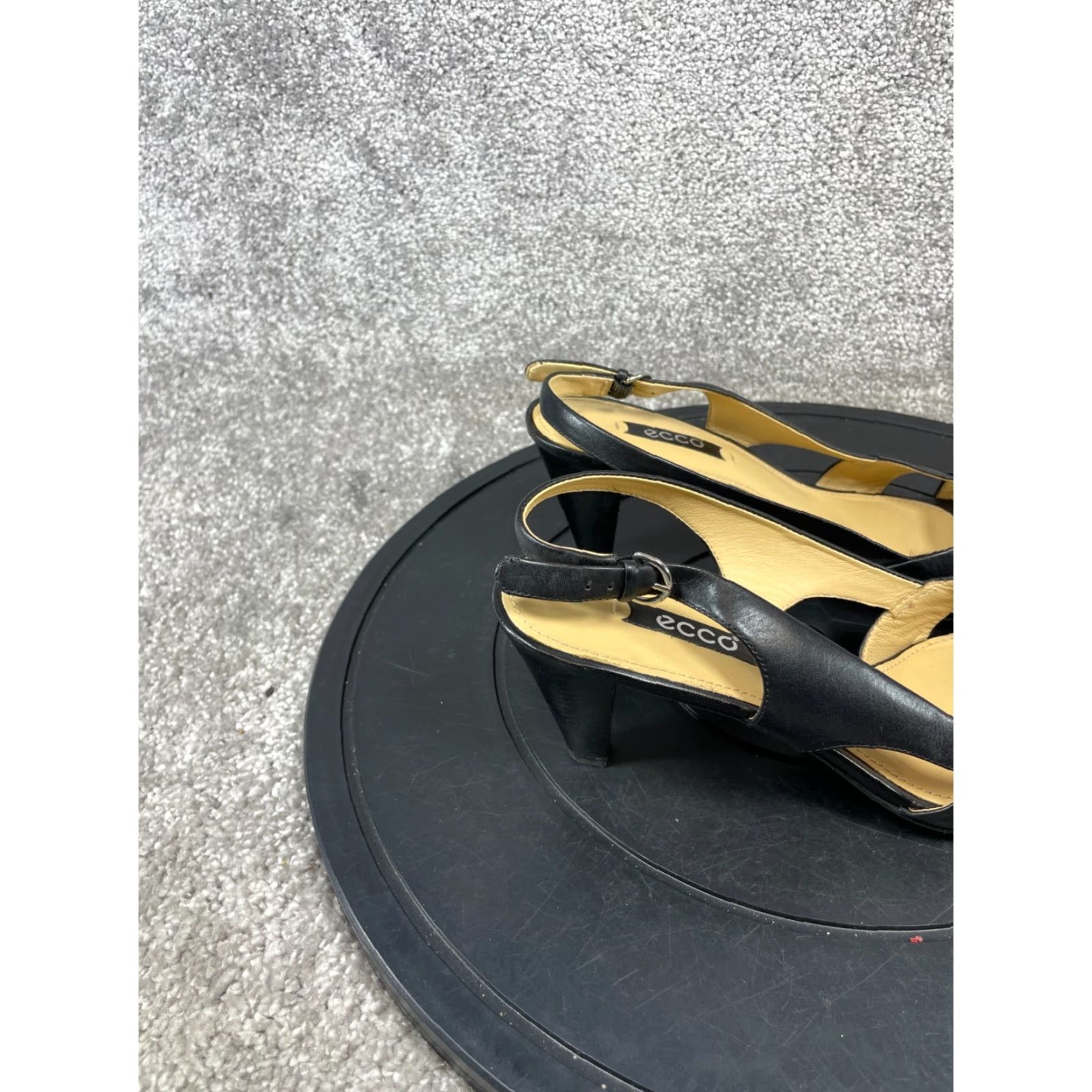 Ecco VINTAGE ECCO Womens Sandal Size 8.5 High Heel Leather Slingback Casual Black Fall Spring Summer Winter Womens Size US 8.5 / IT 38.5 - 4 Thumbnail