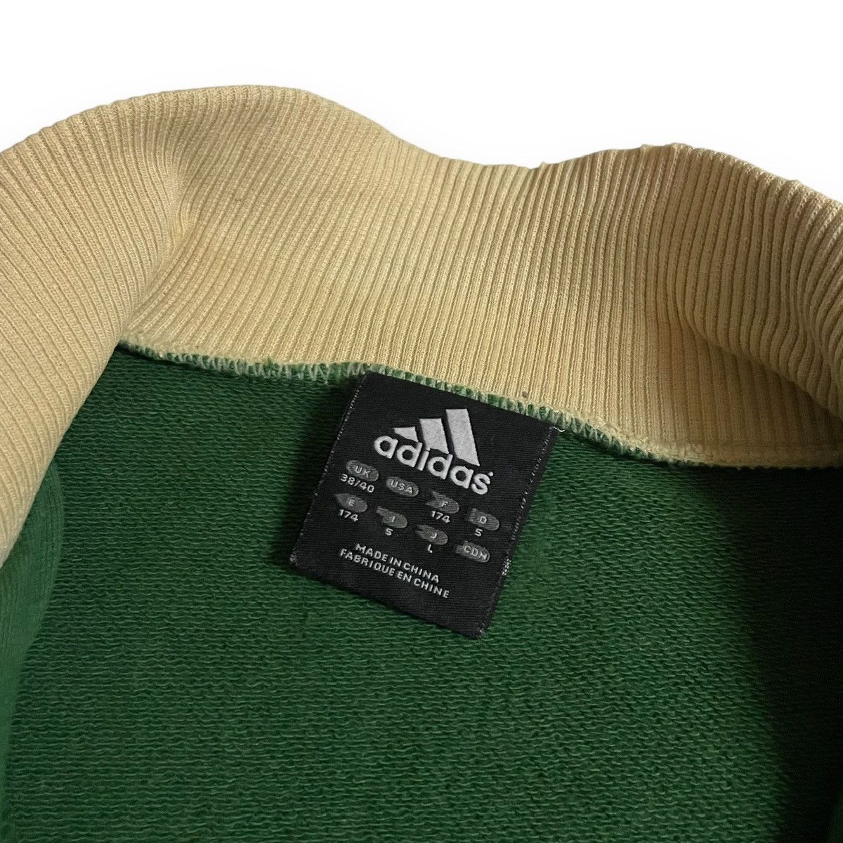 Adidas Vintage Adidas Zipper Retro Vibe Colourway Trademark Size US M / EU 48-50 / 2 - 7 Thumbnail