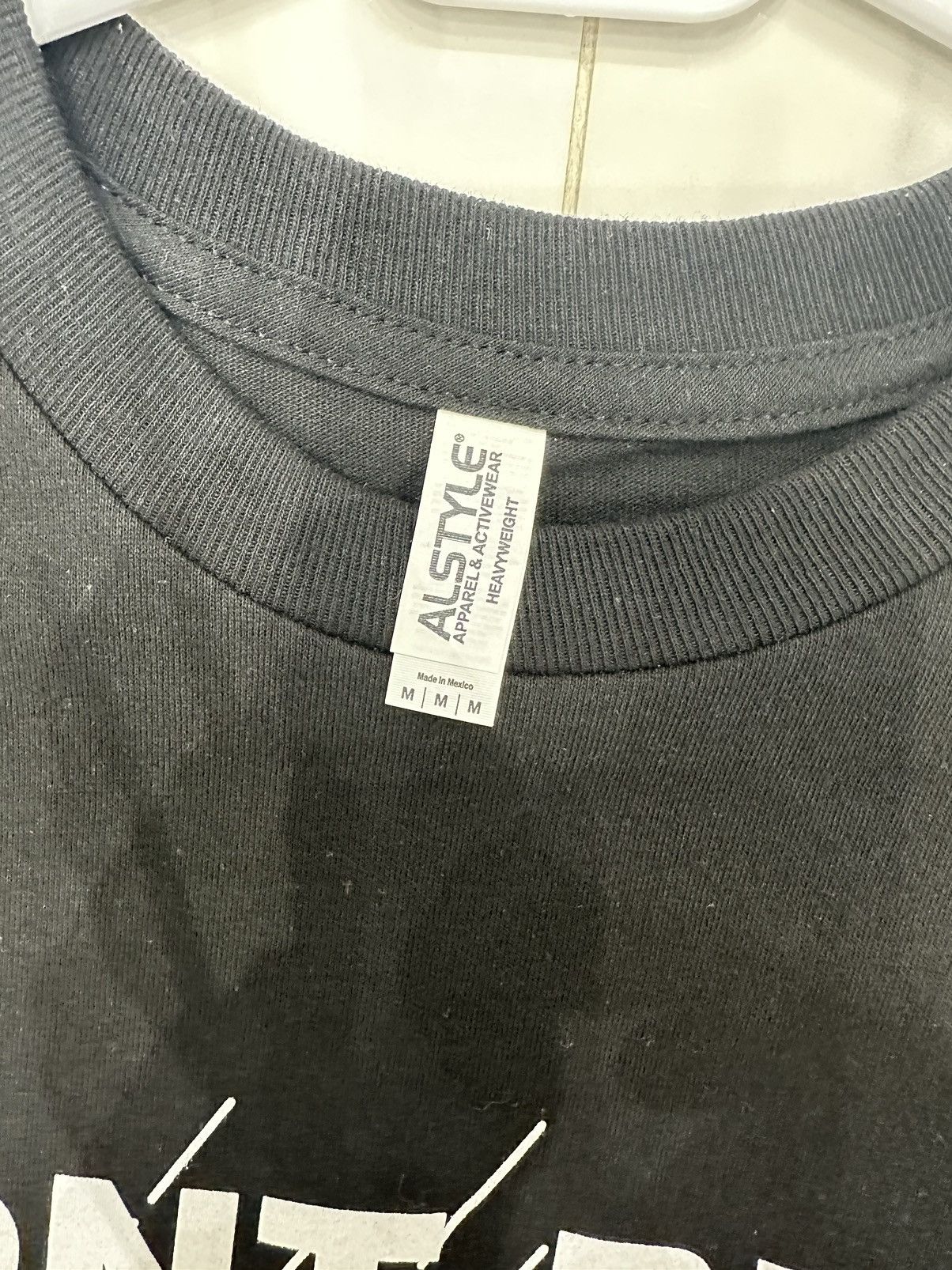 Other Don’t be a Salty B!tch ironic flea market tee Size US M / EU 48-50 / 2 - 2 Thumbnail