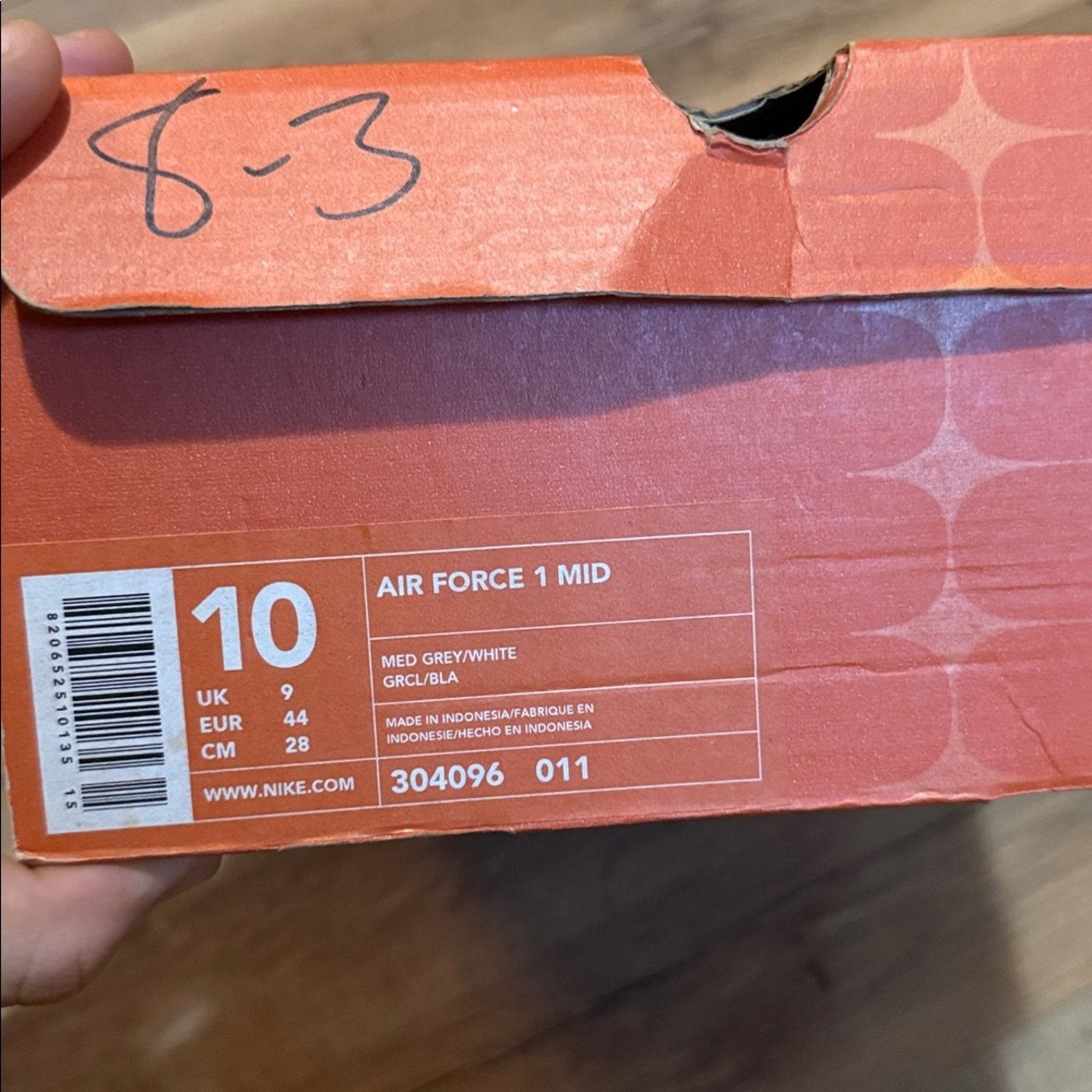 Nike 2002 Nike Air Force 1 Medium Grey White Size US 10 / EU 43 - 10 Thumbnail