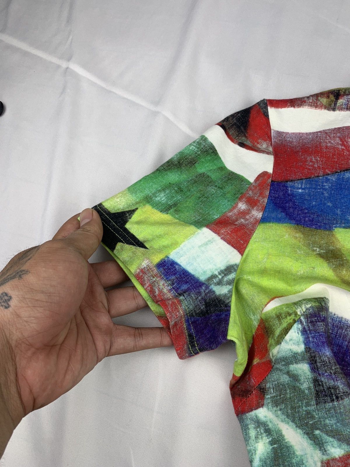 Japanese Brand 2000s Ferrat Due Multicolor Flag Graphic Fitted Elastic Top Size L / US 10 / IT 46 - 6 Thumbnail