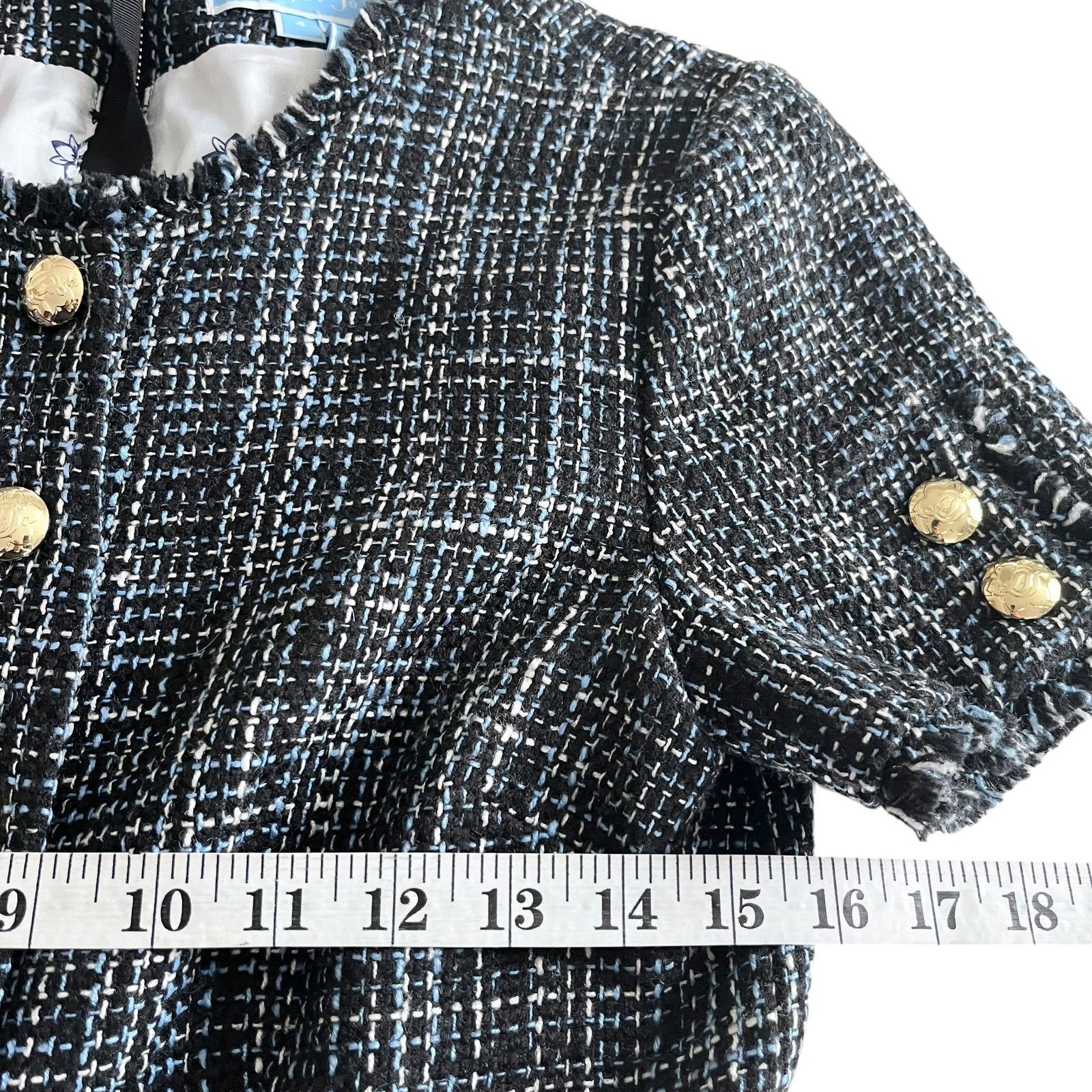 Other Draper James Tweed Short Sleeve Gold Button Top Size S / US 4 / IT 40 - 7 Thumbnail