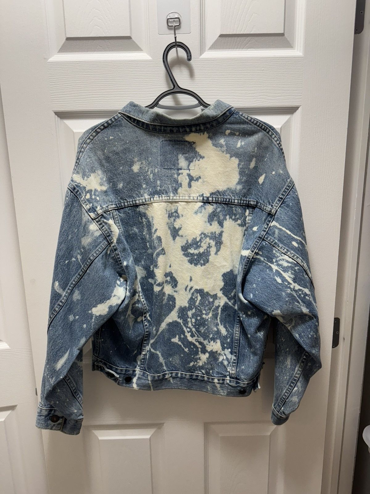 Levi's Vintage Clothing Levi's Levis 575 Vintage Bleached Denim Jean Jacket Size US M / EU 48-50 / 2 - 3 Thumbnail