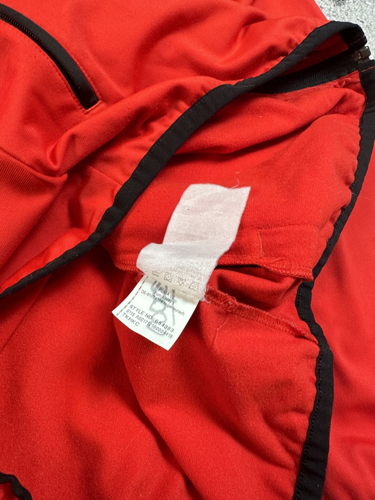 Puma × Vintage Vintage Puma Rotherham Soccer Jacket Streetwear Casual USA L Size US L / EU 52-54 / 3 - 5 Thumbnail