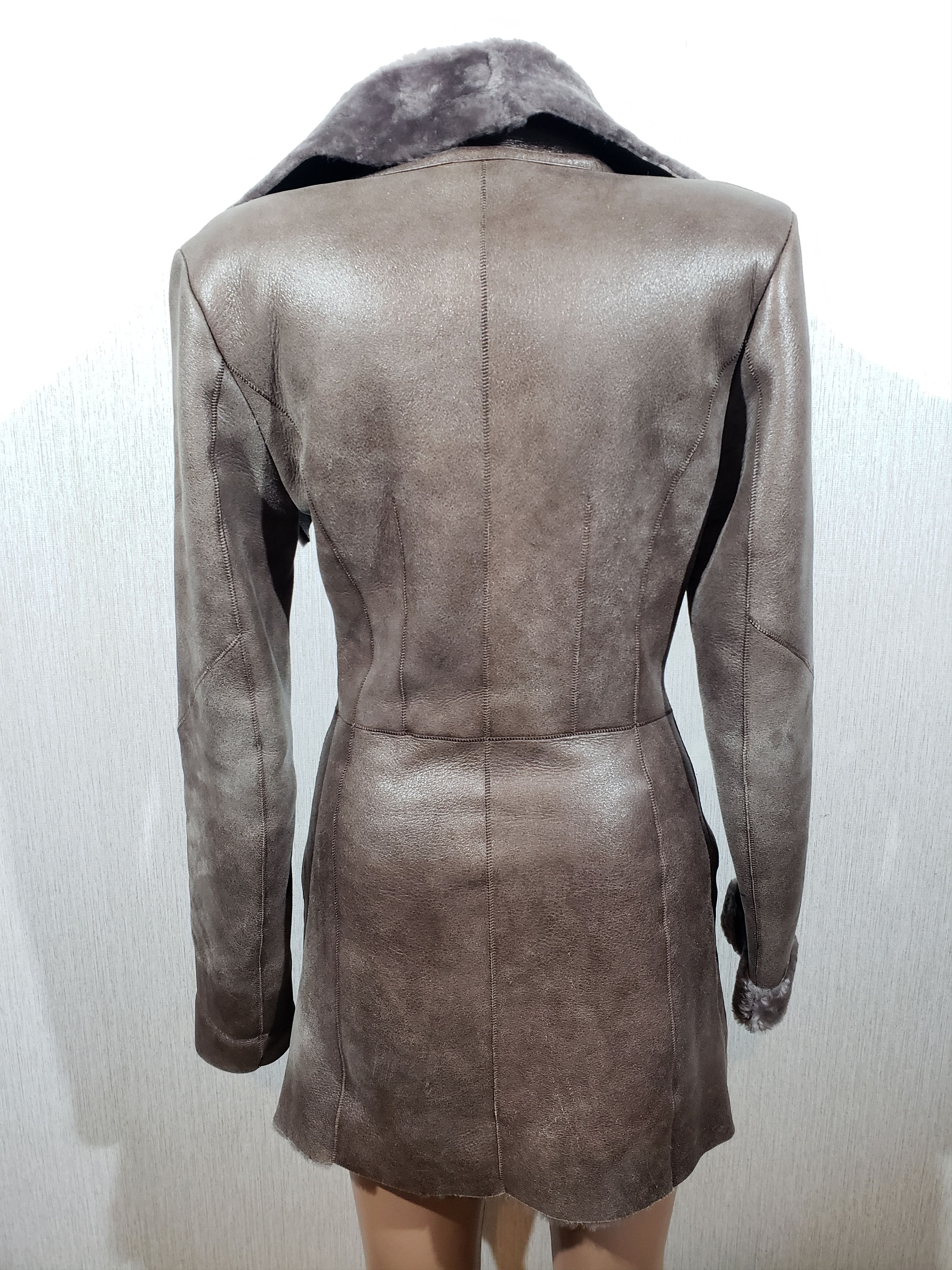 Other Stylish brown sheepskin coat with zipper. Size XS / US 0-2 / IT 36-38 - 4 Thumbnail
