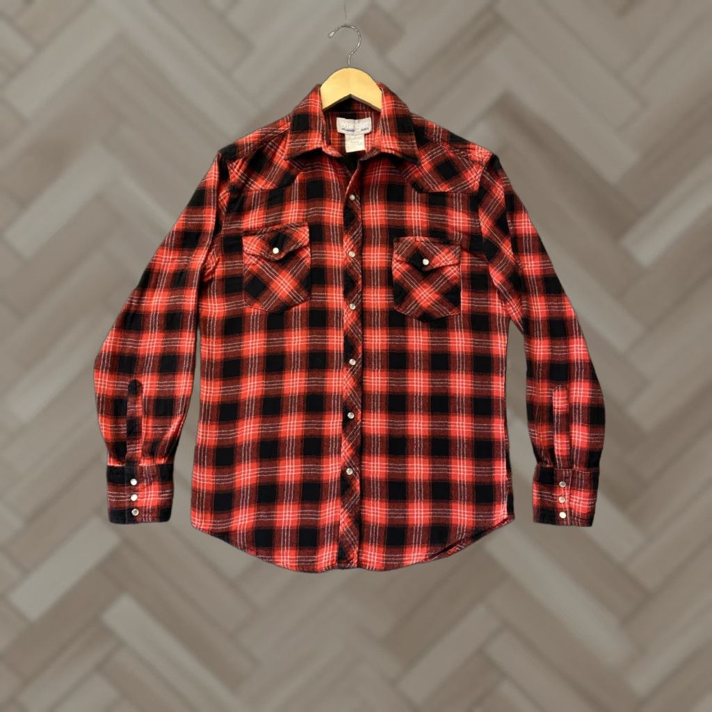 Wrangler VINTAGE Wrangler Womens Western Shirt M Long Sleeve Plaid Red Pearl Snap Rodeo Rockabilly Size M / US 6-8 / IT 42-44 - 1 Thumbnail