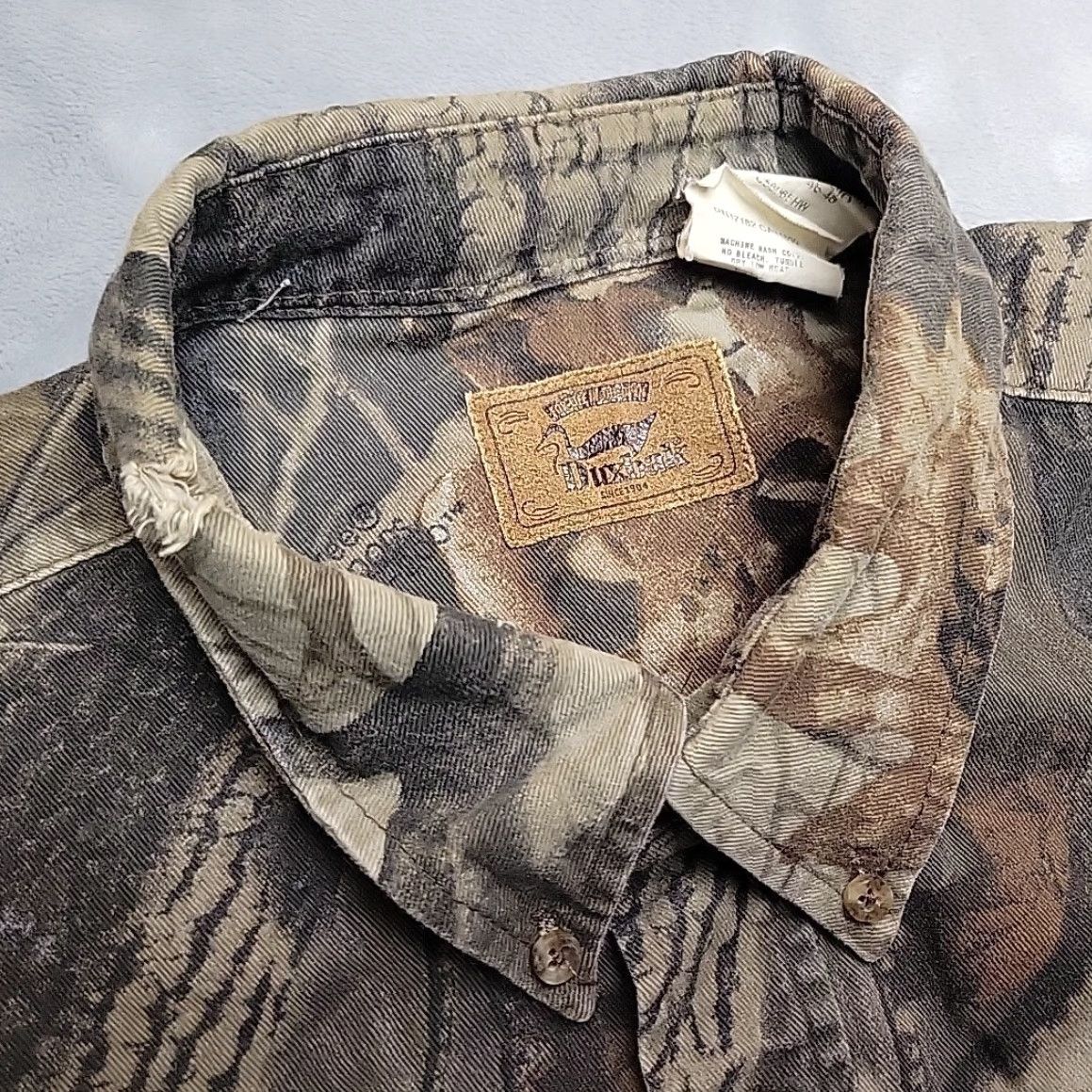 Realtree VINTAGE Duxbak Shirt Mens XL Brown Realtree Hardwoods 20-200 Camo Long Sleeve Shirt Mens XL Brown Realtree Hardwoods 20-200 Camo Long Sleeve Size US XL / EU 56 / 4 - 4 Thumbnail