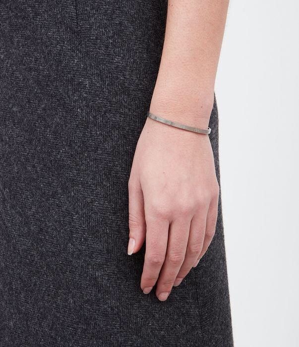 Maison Margiela o1bcso1str0526 Size: OS / Number Reference Cuff in Silver Size ONE SIZE - 3 Thumbnail