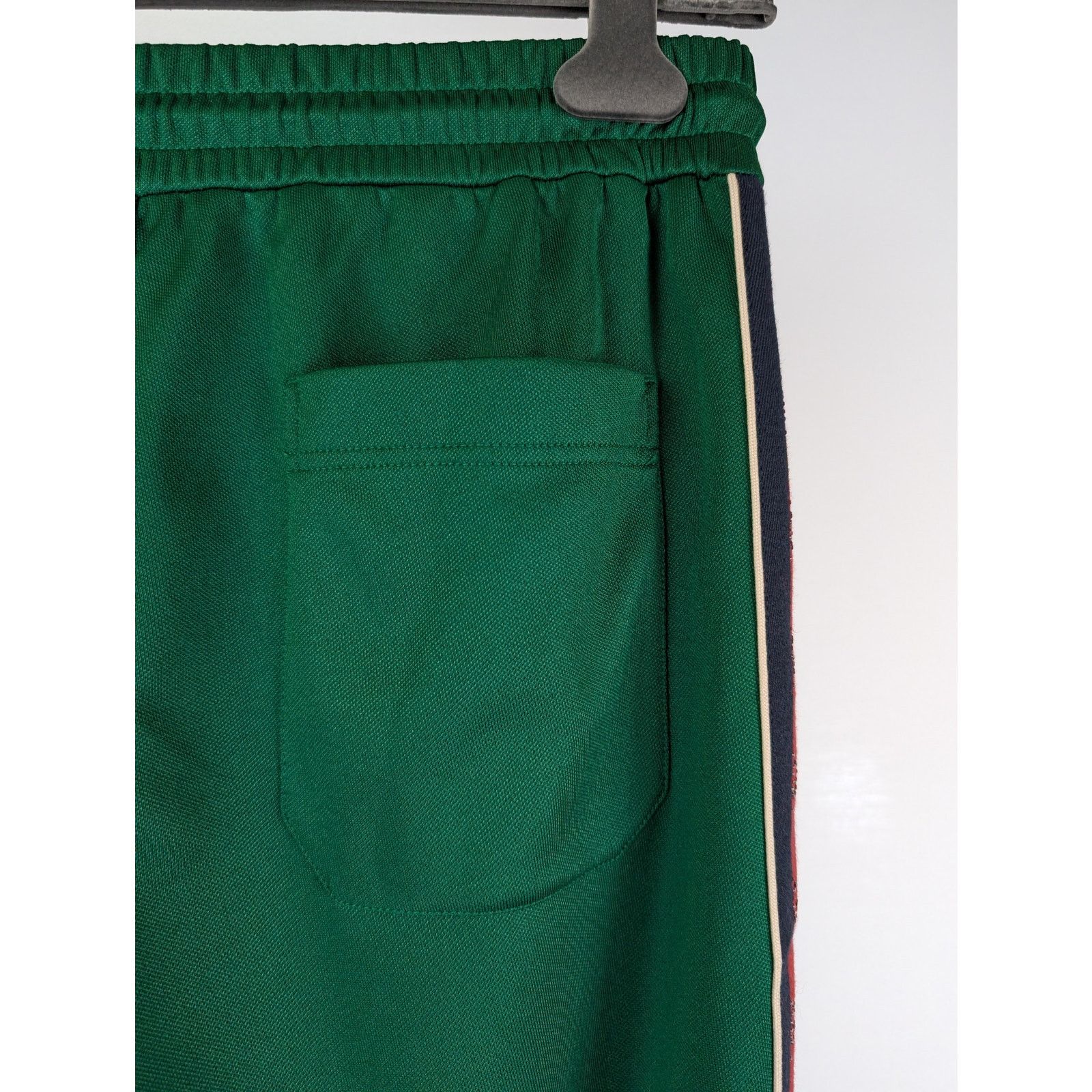 Gucci o1rshd1 Track Pants With GG Bejewled Trim Detail in Green Size US 32 / EU 48 - 11 Thumbnail