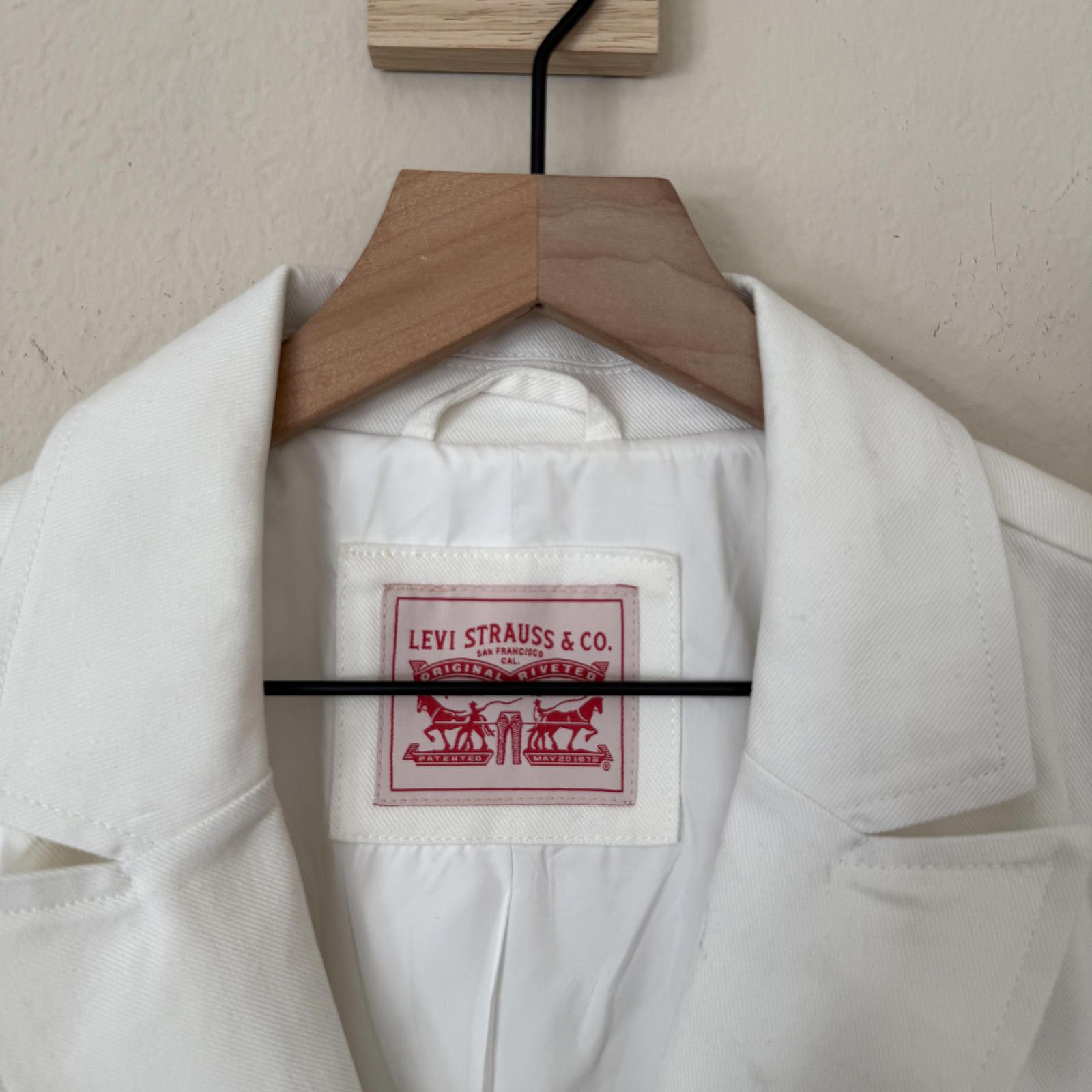 Other Levi's White Women's Blazer Size M / US 6-8 / IT 42-44 - 3 Thumbnail