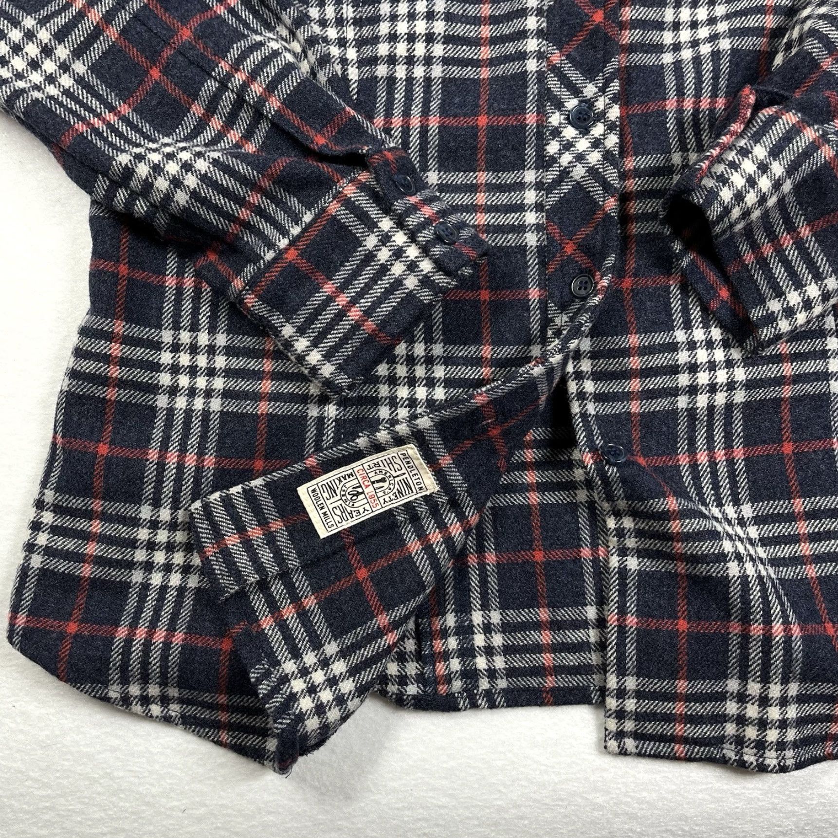 Pendleton VINTAGE Pendleton Flannel Shirt Button Front Womens Medium Plaid Blue Wool USA Size M / US 6-8 / IT 42-44 - 3 Thumbnail