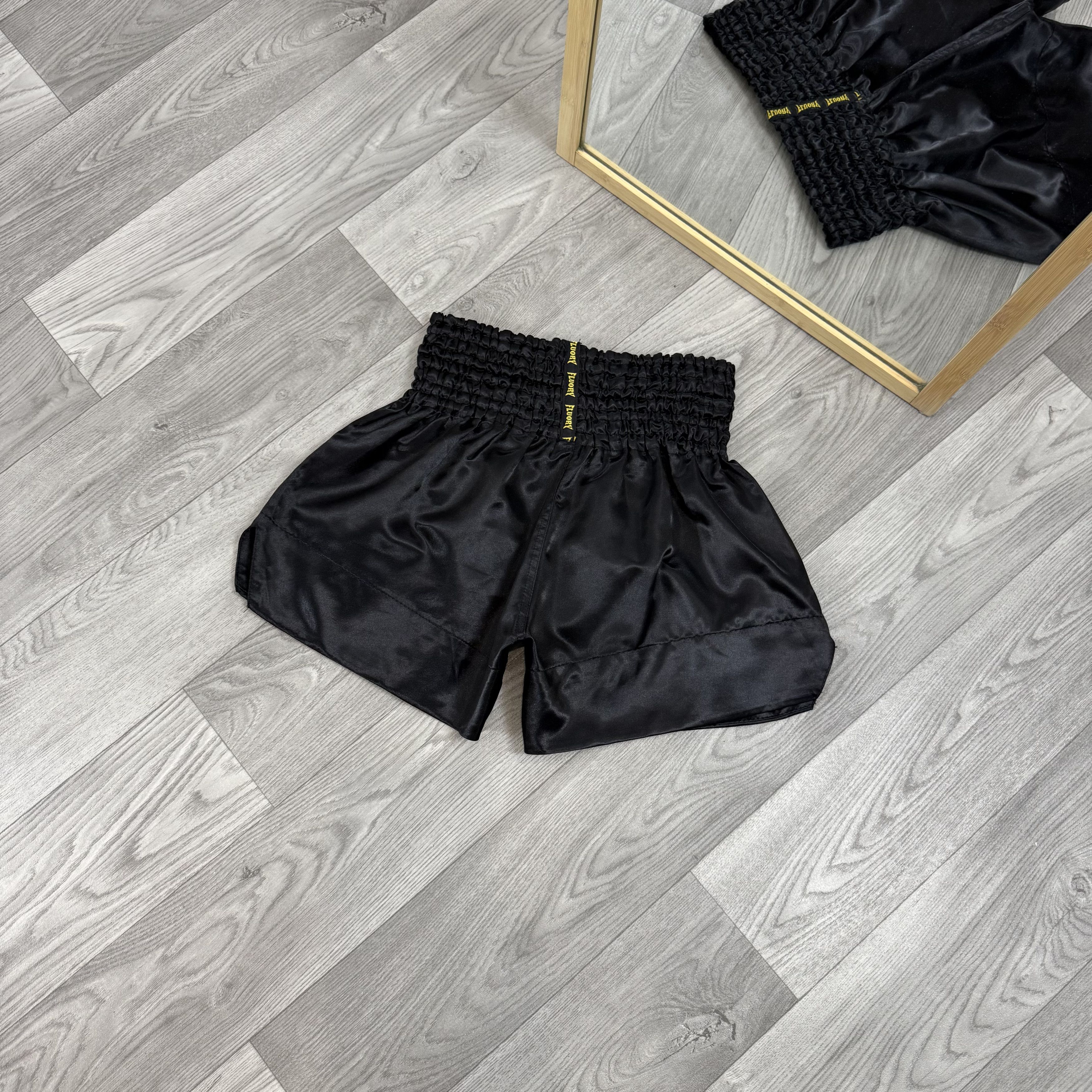 Vintage Vintage Fluory Bad Eyes Muay Thai Kickboxing Black Shorts Size US 30 / EU 46 - 3 Thumbnail