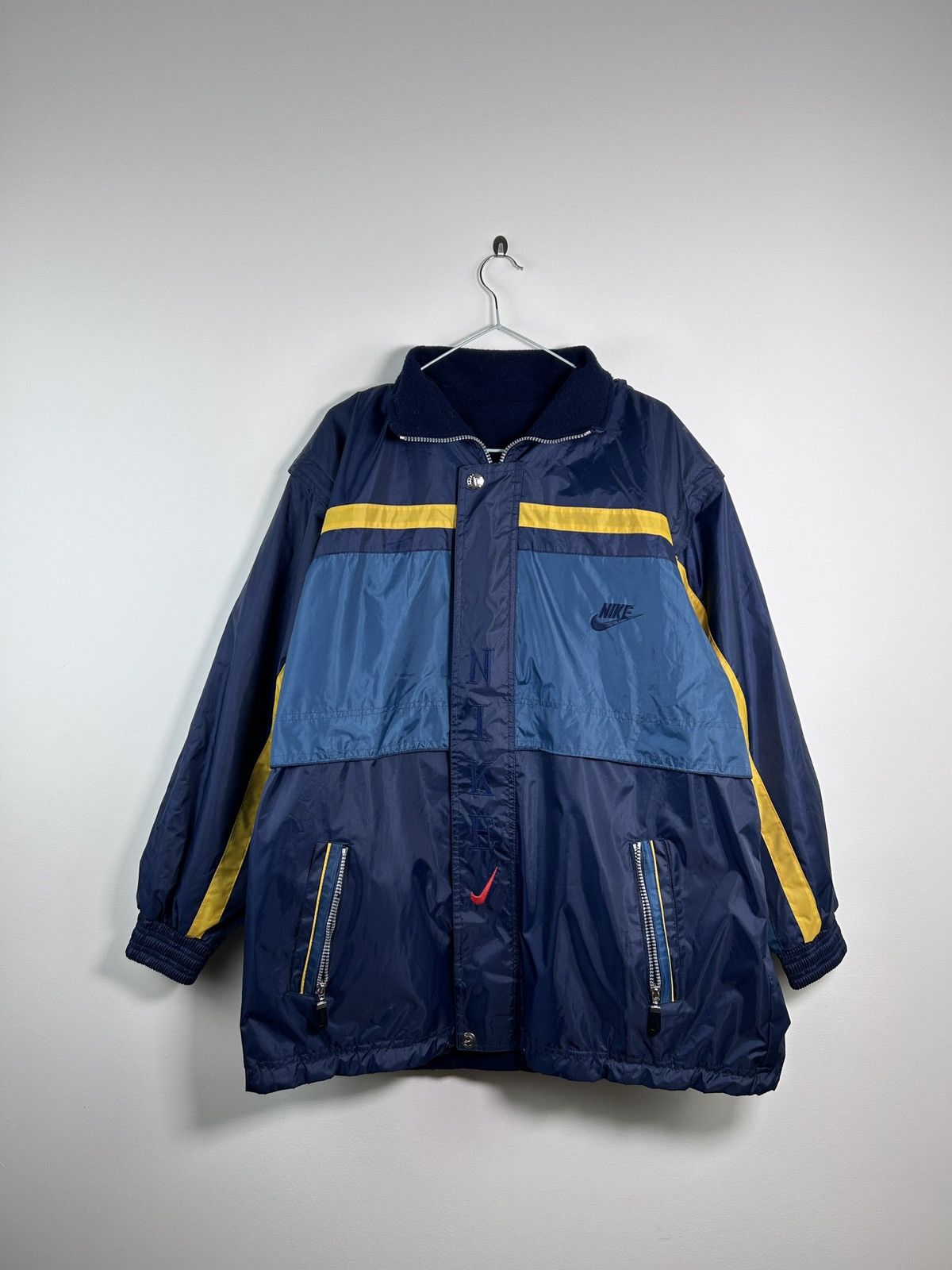 image of Nike Fleece Reversible Swoosh Down Puffer Jacket XL in Blue, Men's