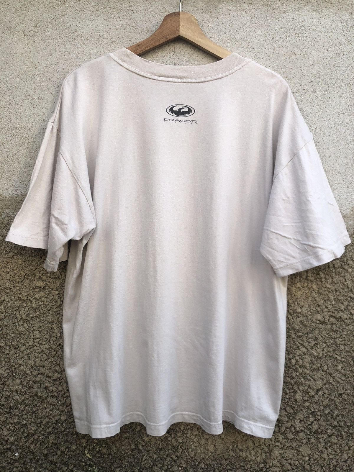 Vintage Vintage Dragon Skateboards Tshirt Surfing Size US L / EU 52-54 / 3 - 2 Thumbnail