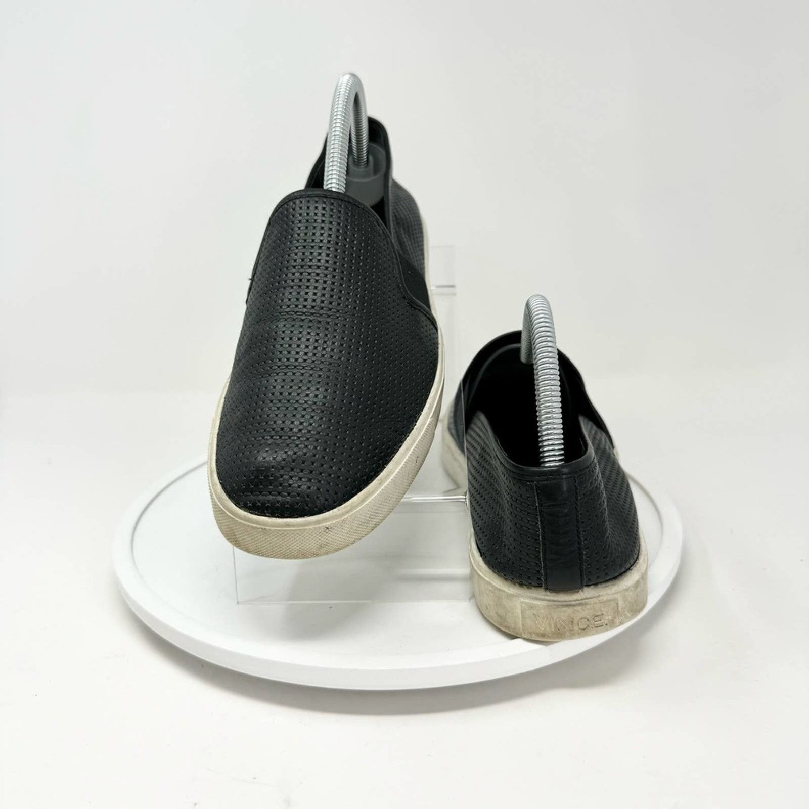 Vince Vince Sneakers Black Leather Slip On Perforated Textured 9 M Size US 9 / IT 39 - 5 Thumbnail