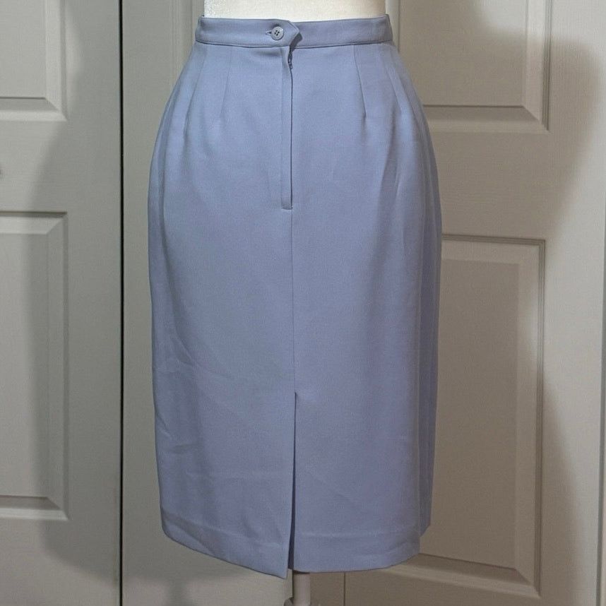 Kasper VTG Kasper ASL skirt suit sz 4 pale blue tailored embroidery Size S / US 4 / IT 40 - 5 Thumbnail