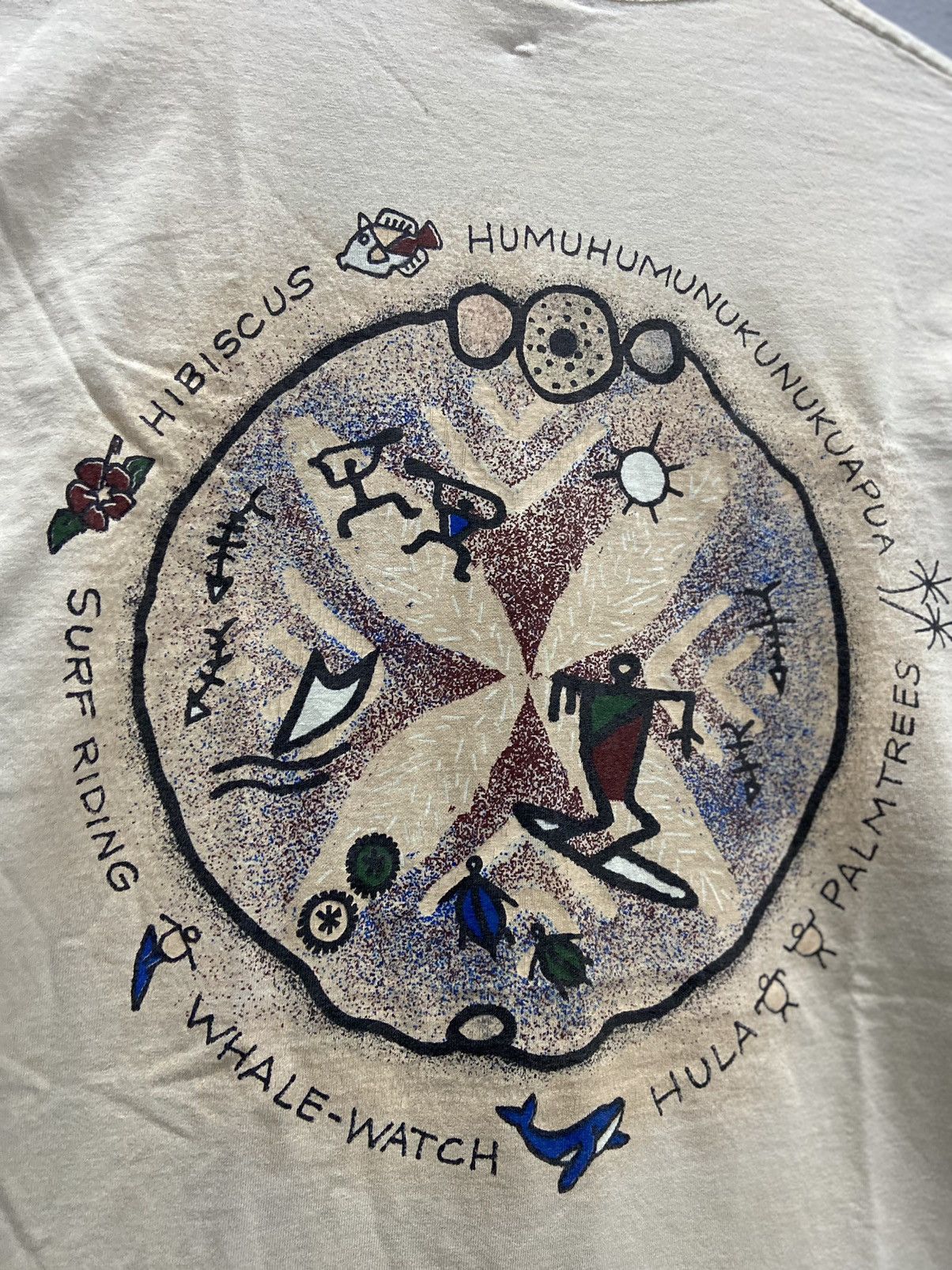 Other HULA PLUM TREES HIBISCUS SURF RIDING HAWAII TEE SHIRT Size US S / EU 44-46 / 1 - 6 Thumbnail