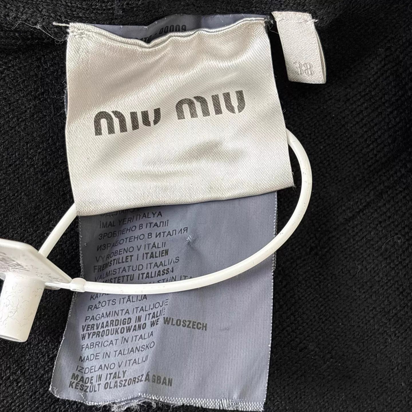 Miu Miu MIU MIU Women's Cashmere Pleated Black Skirt 38 Size 26" / US 2 / IT 38 - 5 Thumbnail