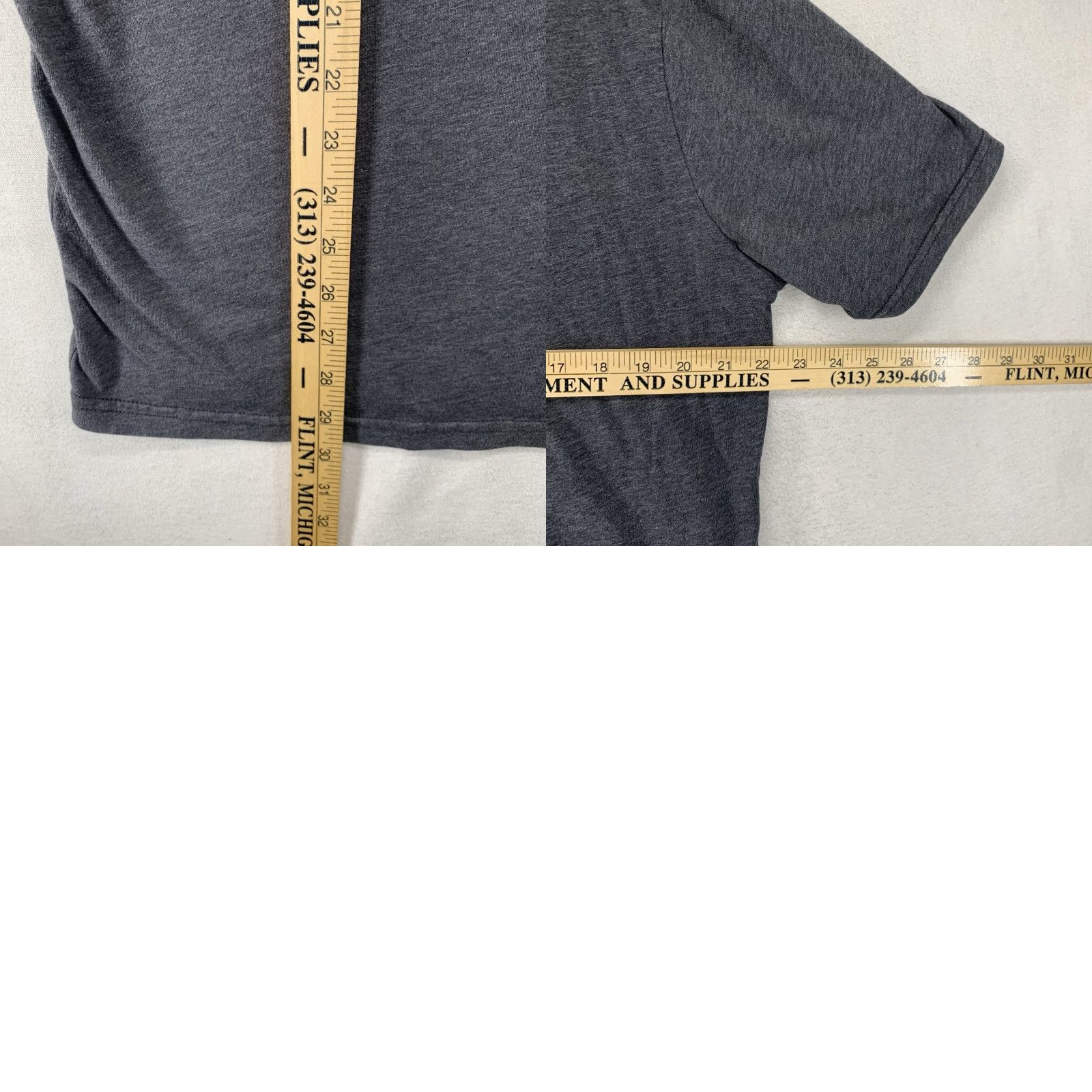 The North Face The North Face Men T-Shirt L Gray Logo Short Sleeve Crew Neck Tee Lightweight All Seasons Casual Sports Size US L / EU 52-54 / 3 - 8 Thumbnail
