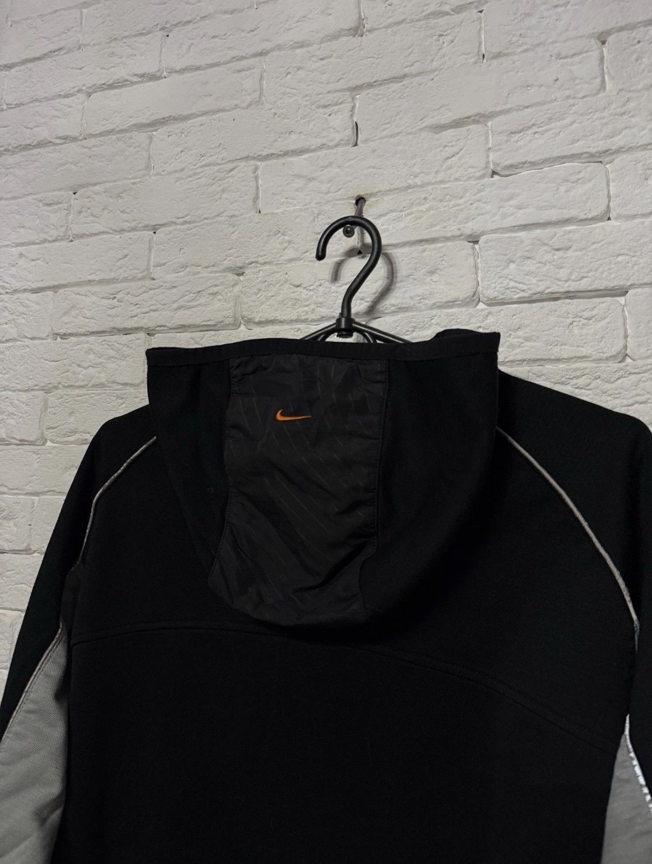 Nike Vintage Nike TN Light Jacket Full Zip Hooded Sz XL Size US XL / EU 56 / 4 - 13 Thumbnail