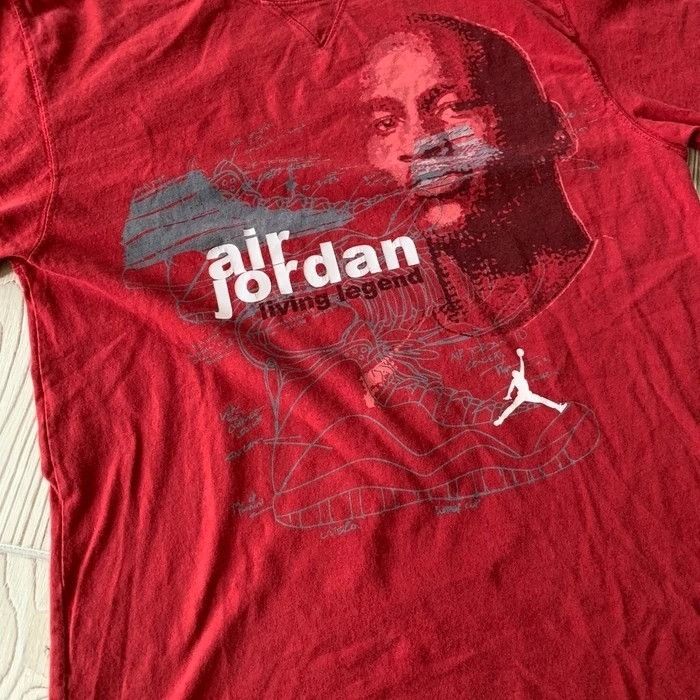 Vintage Vintage Air Jordan Living Legend Michael Jordan Tee L Size US L / EU 52-54 / 3 - 6 Thumbnail