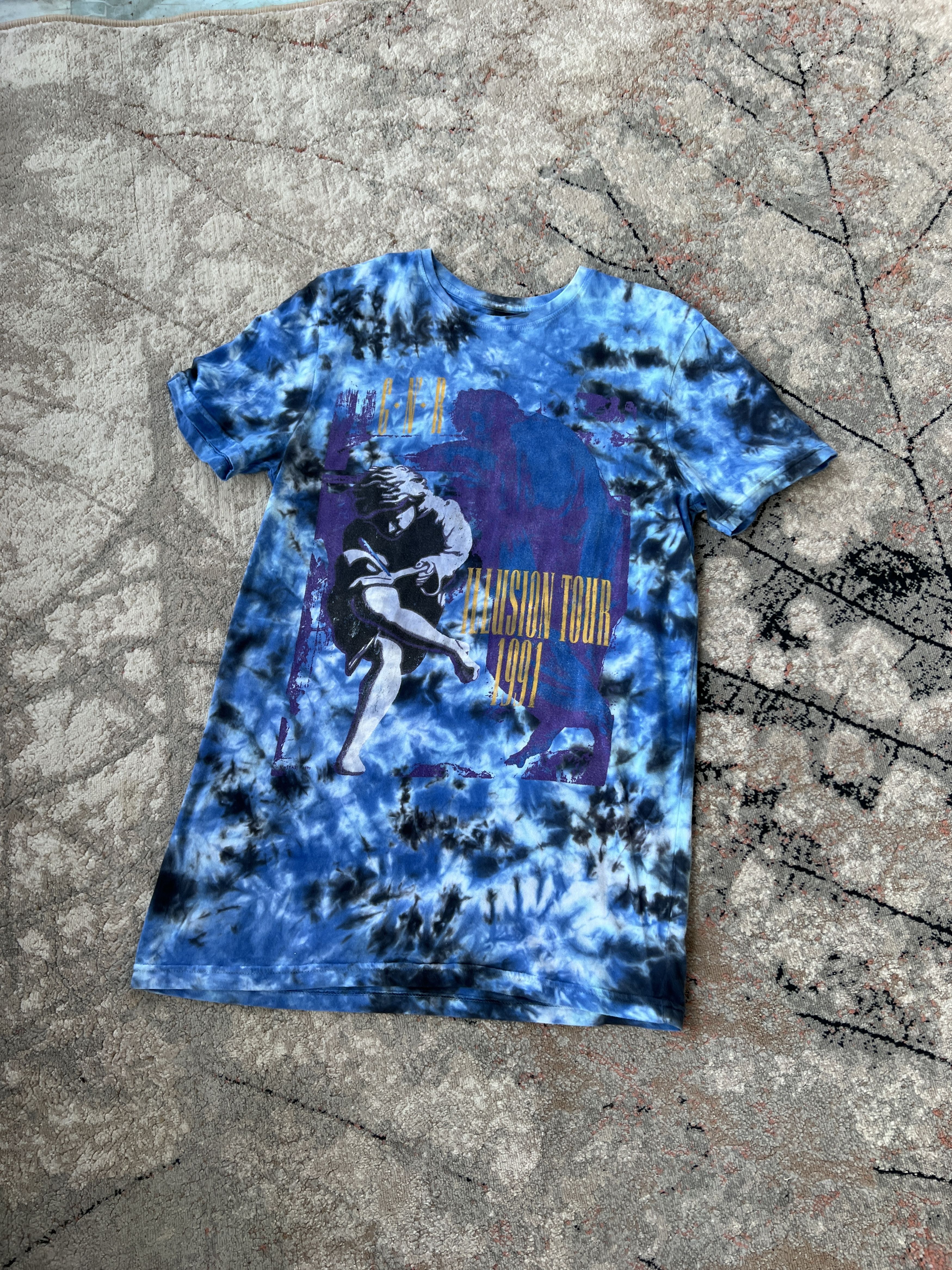 Band Tees Guns N'Roses Use Your Illusion Tee Size US XS / EU 42 / 0 - 1 Thumbnail