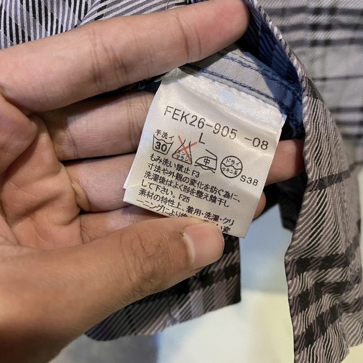 Burberry 🔥Burberry London Blue Label Nova Check Snap Button Jackets Size US L / EU 52-54 / 3 - 15 Thumbnail
