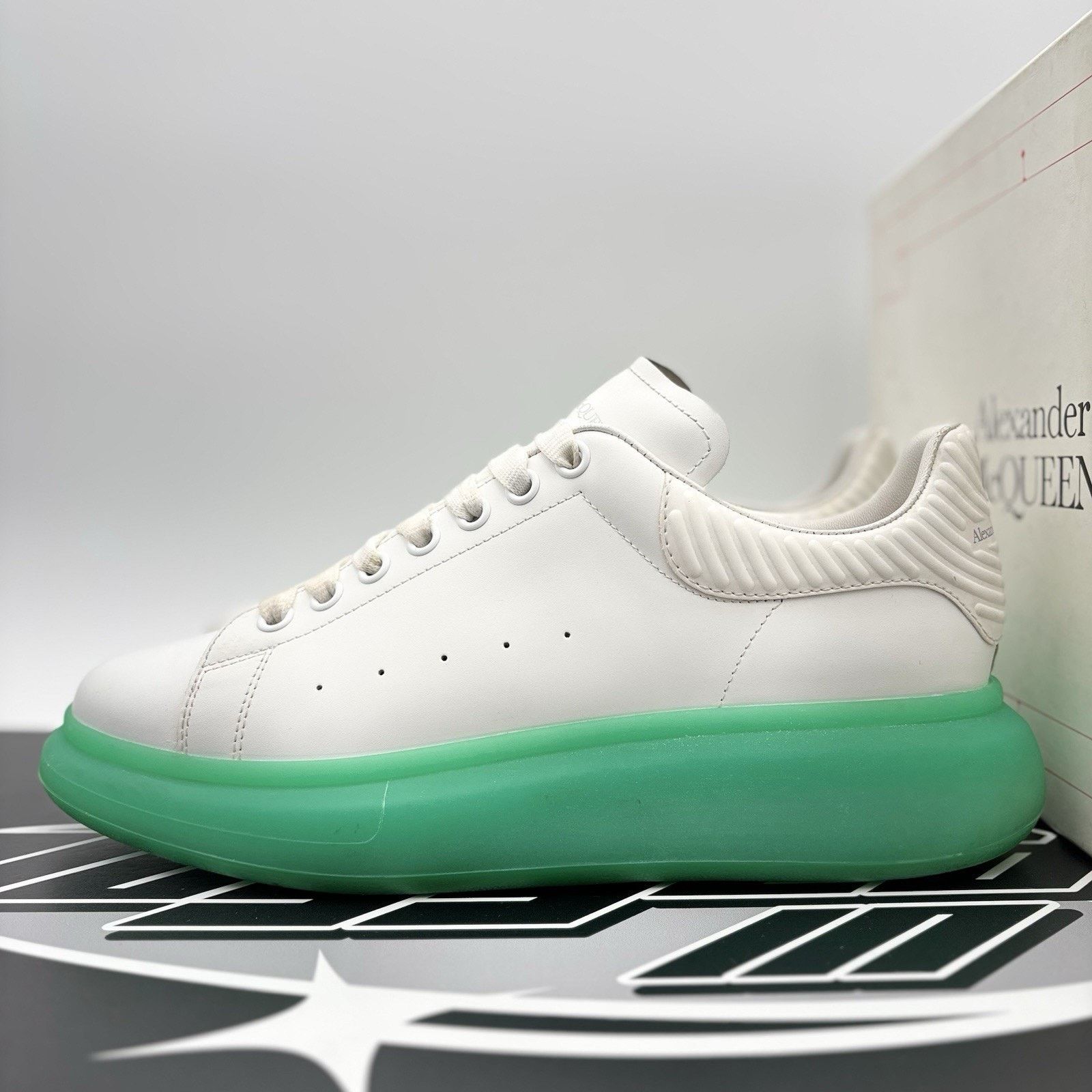 Alexander McQueen Alexander McQueen Oversized ' White Green ' | GREAT COND! Size US 11 / EU 44 - 1 Thumbnail