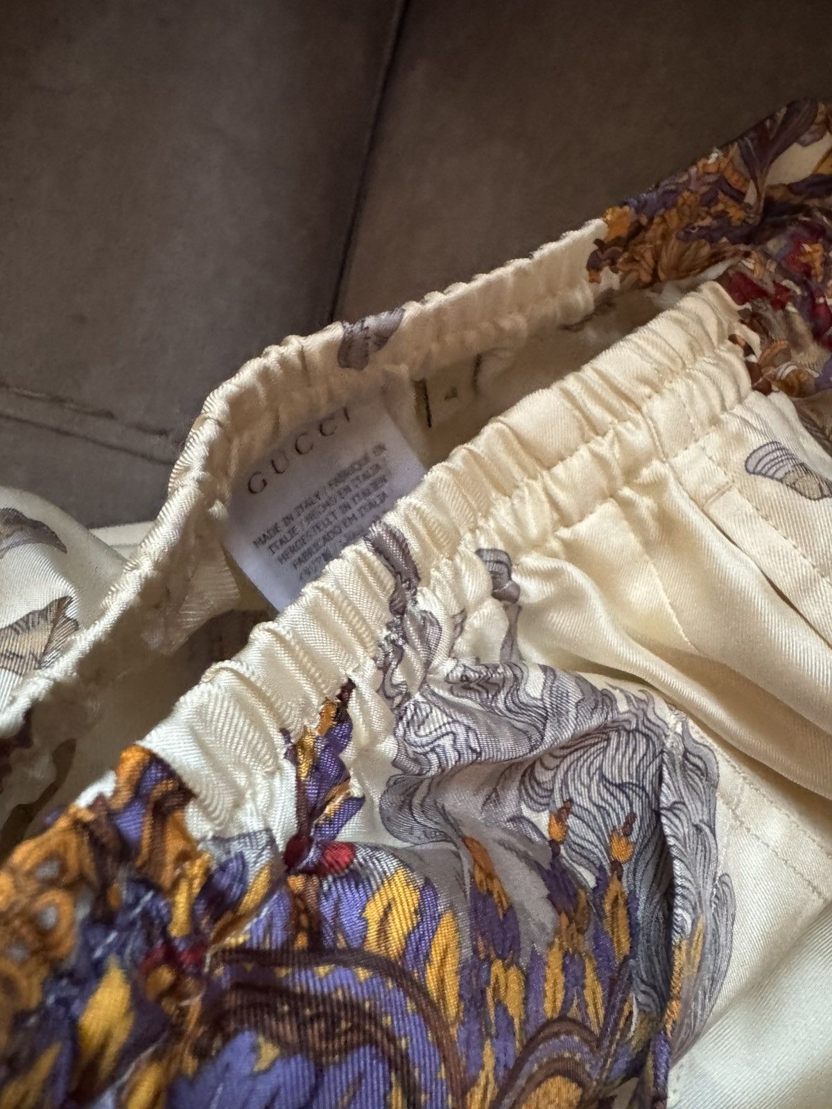 Gucci GUCCI silk shorts REAL SIZES IN PHOTOS BY TAPE MEASURE Size US 30 / EU 46 - 15 Thumbnail