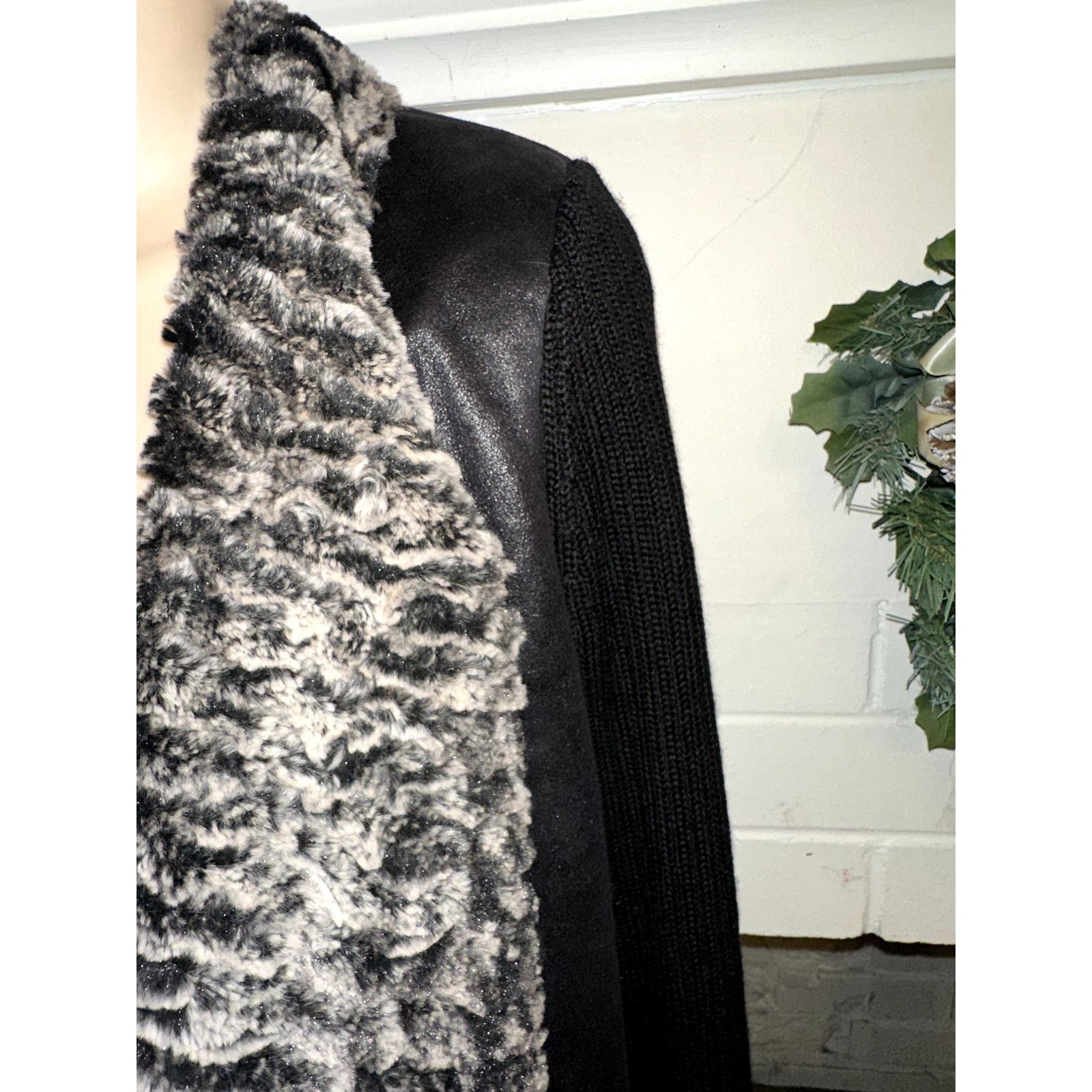 Other DOLCE CABO FAUX FUR LINED ASYMMETRIC CARDIGAN SWEATERJACKET Size M / US 6-8 / IT 42-44 - 7 Thumbnail