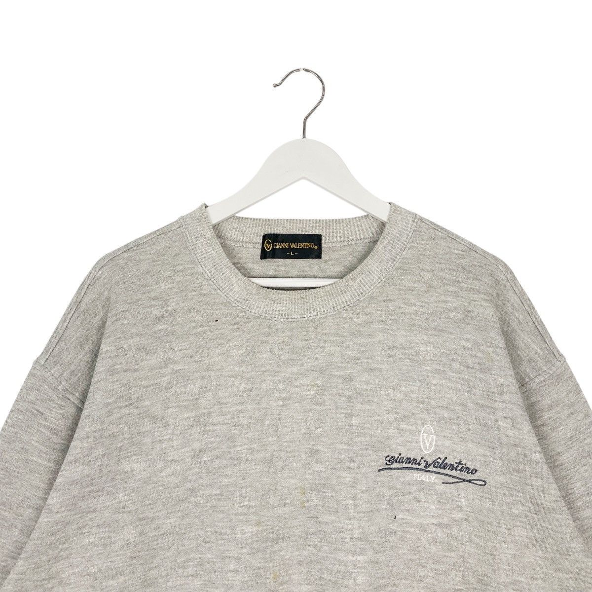 Other Vintage Gianni Valentino Embroidered Crewneck Sweatshir Gray Size US L / EU 52-54 / 3 - 4 Thumbnail
