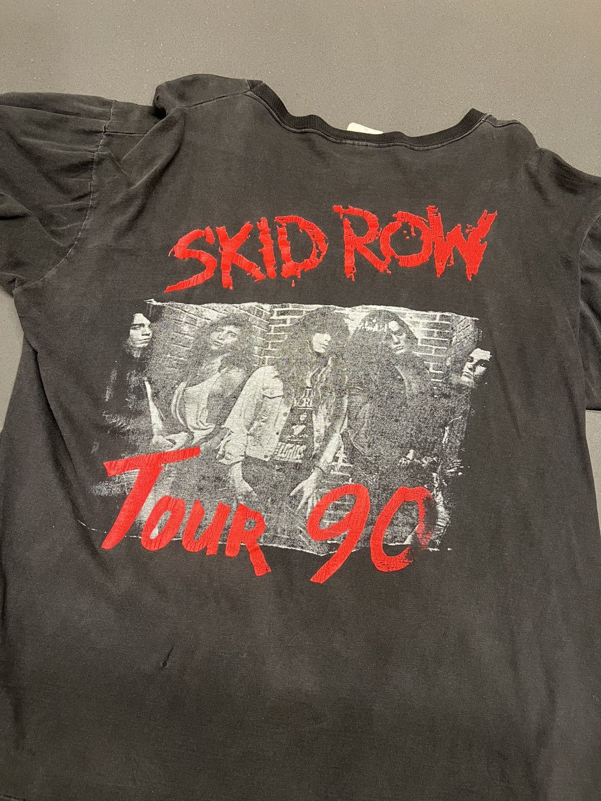 Vintage Aero smith 1990 skid row long sleeve Size US XL / EU 56 / 4 - 1 Thumbnail