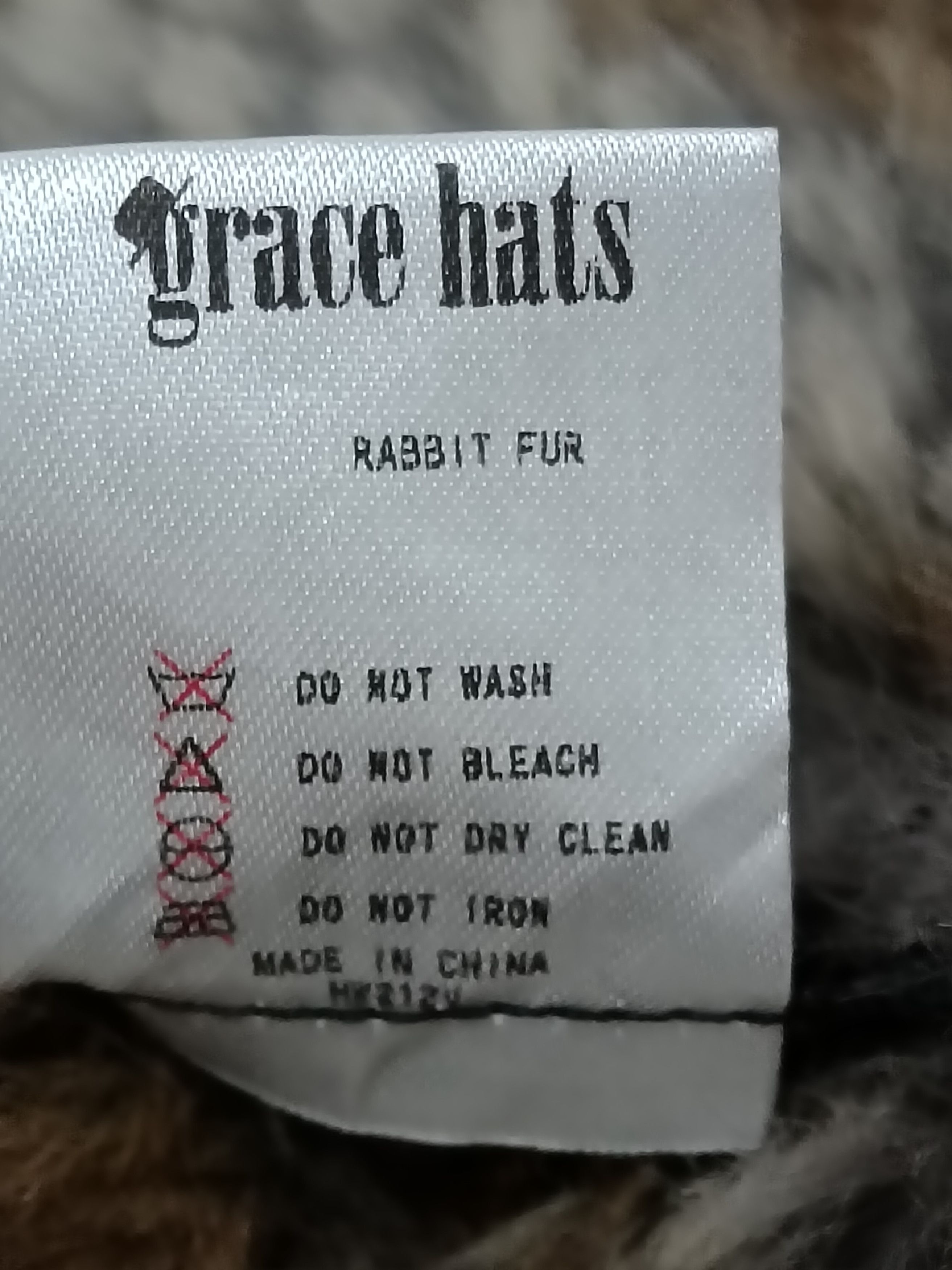 Japanese Brand BOLD GRACES HAT RABBIT FUR BEANIES HAT Size ONE SIZE - 2 Thumbnail