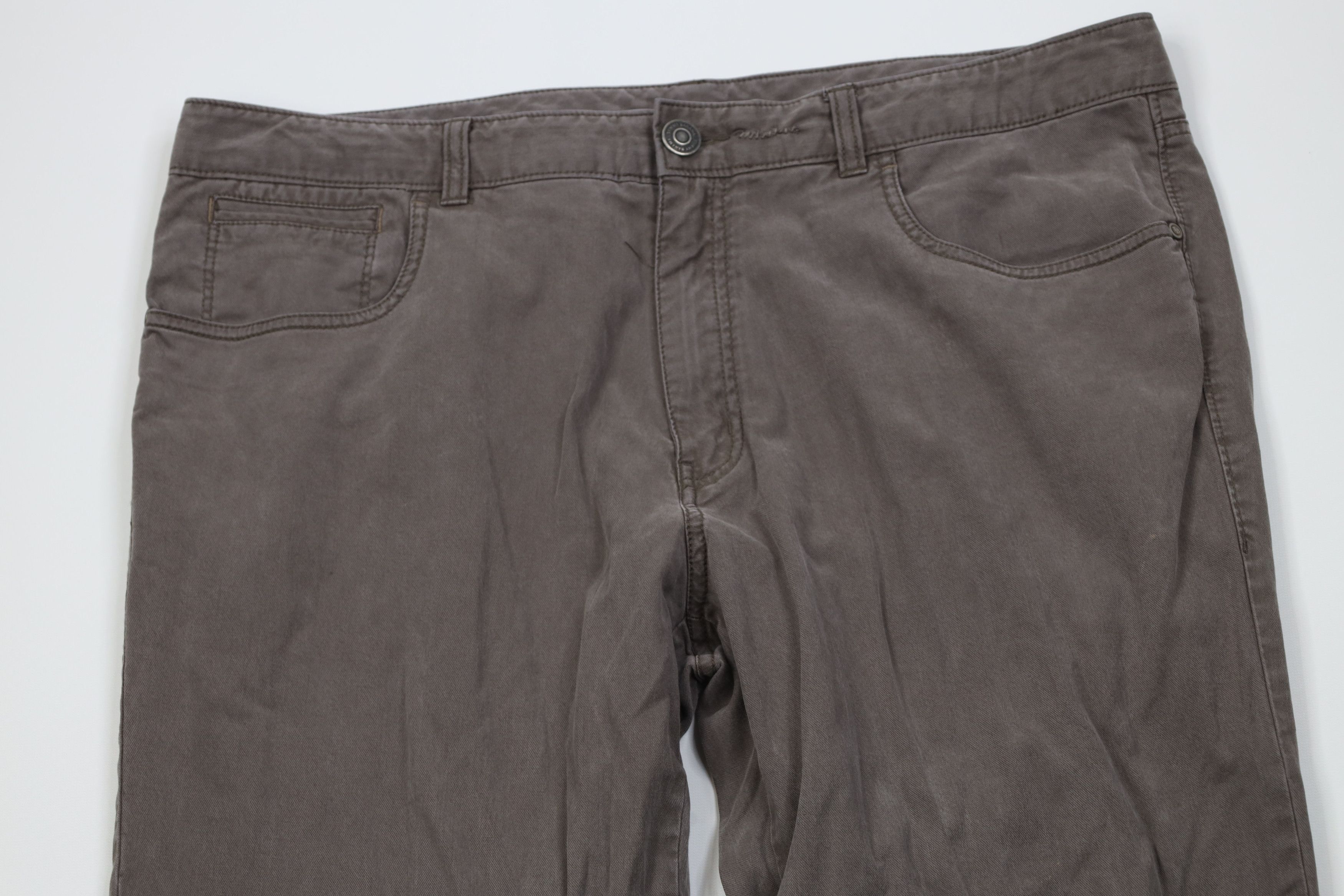 Tommy Bahama Vintage Y2K Tommy Bahama Relaxed Wide Leg Chino Pants Gray Size US 38 / EU 54 - 2 Thumbnail