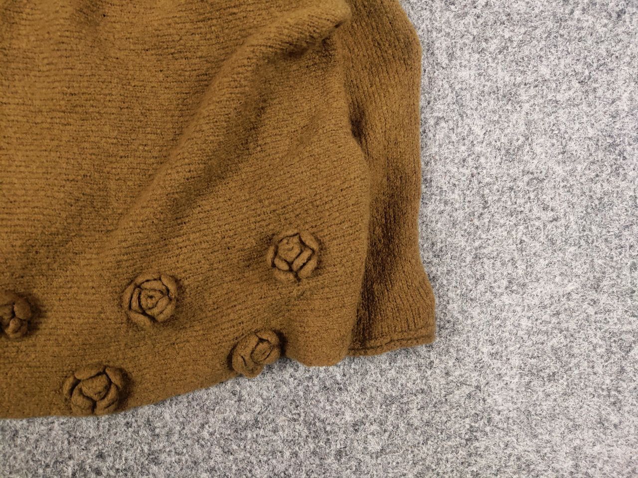 Japanese Brand Grizas Design Light Wool Blend Fowers yellow tint Sweater Size XS / US 0-2 / IT 36-38 - 10 Thumbnail