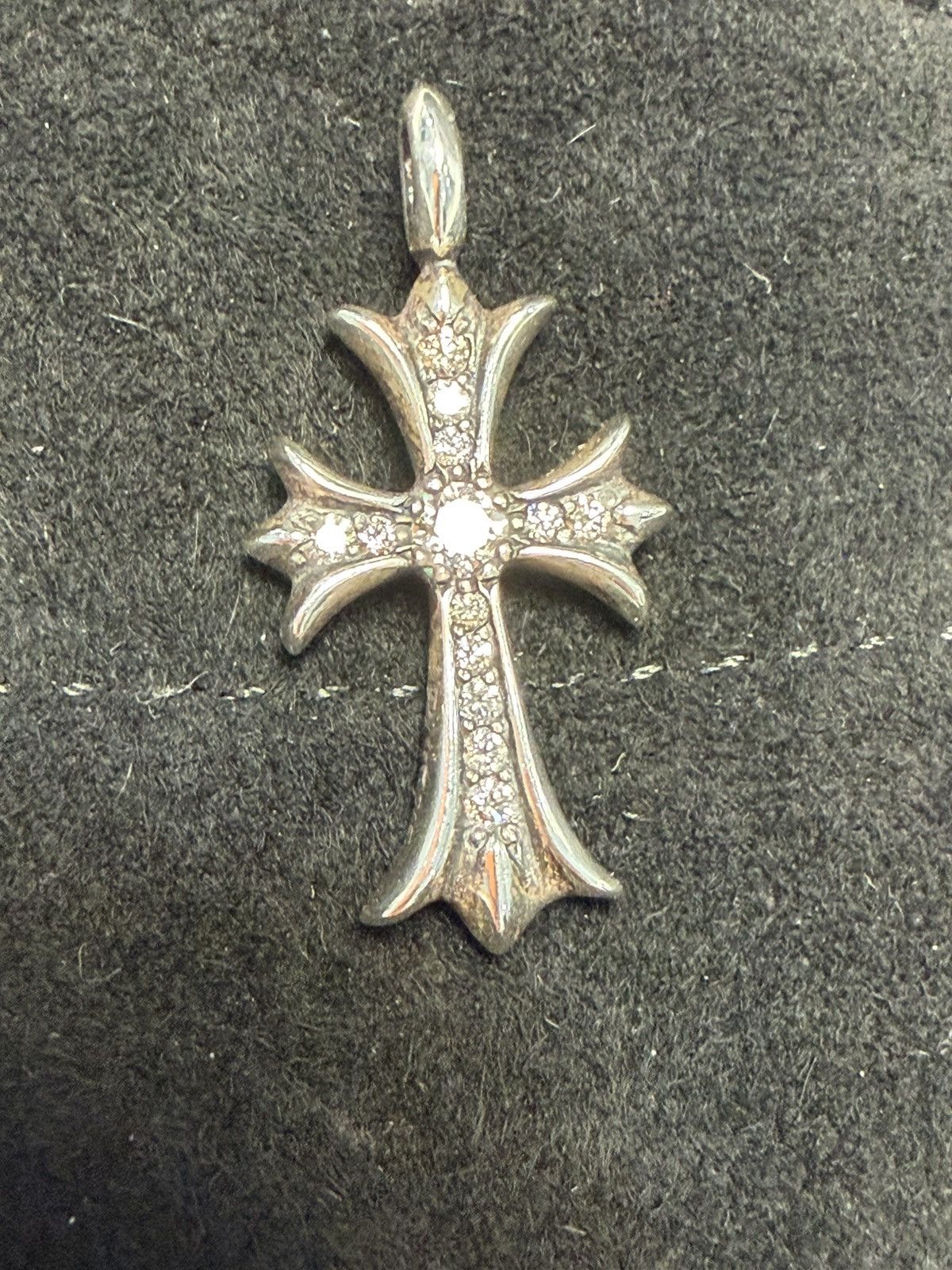Chrome Hearts Tiny Cross Charm Silver with Pave Diamond Size ONE SIZE - 15 Thumbnail