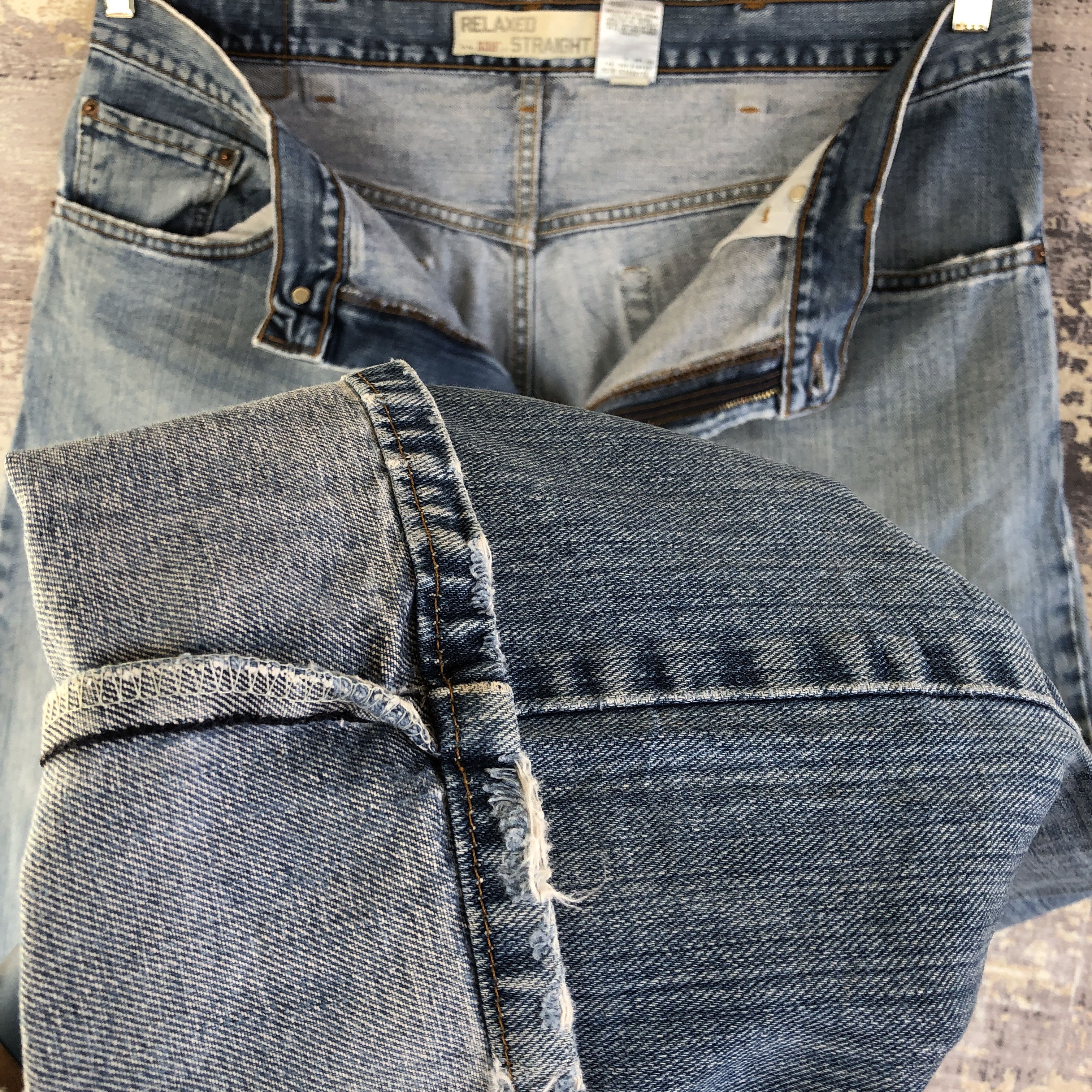 Levi's Vintage Levis Distressed Jeans Levi's Faded Light Wash Denim Size US 38 / EU 54 - 7 Thumbnail