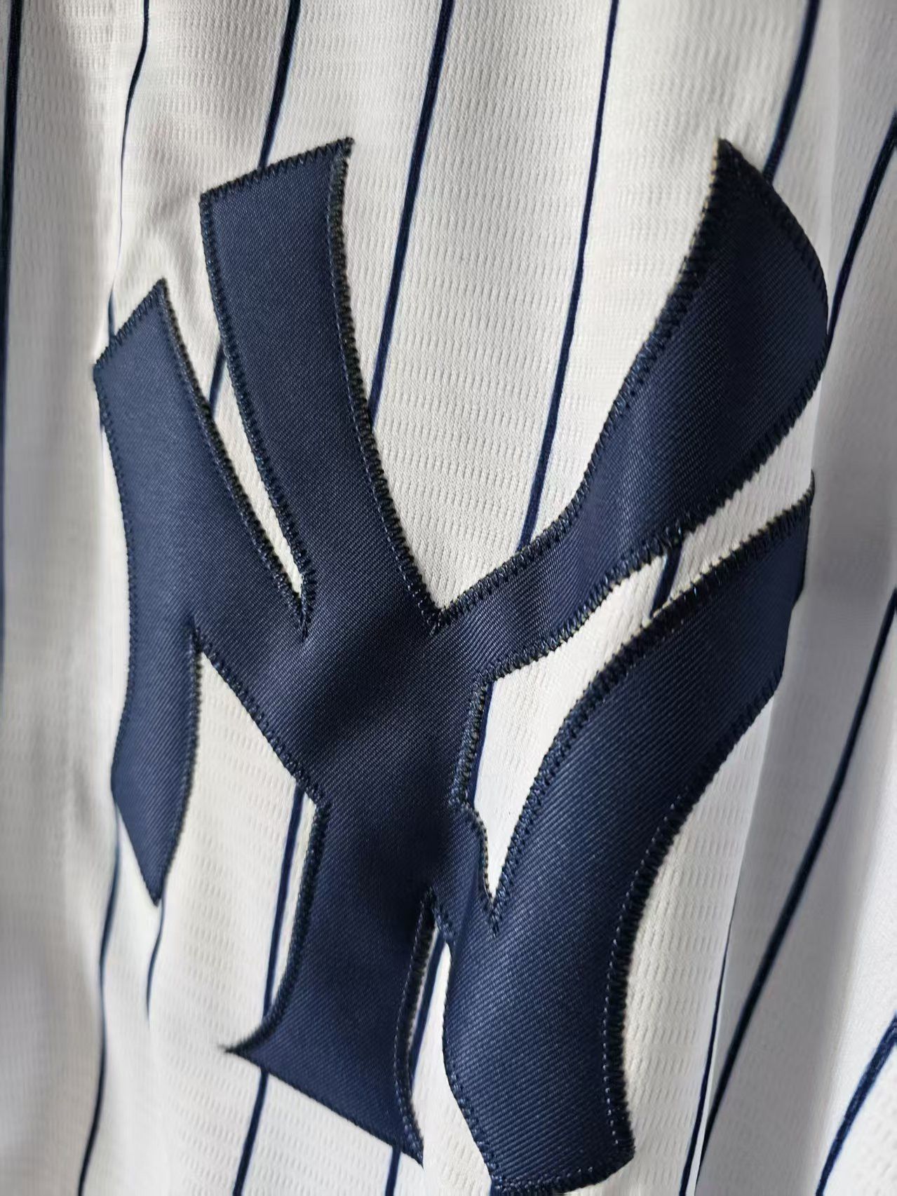 MLB New York Yankees 2 Derek Jeter Jersey Home Size US M / EU 48-50 / 2 - 4 Thumbnail