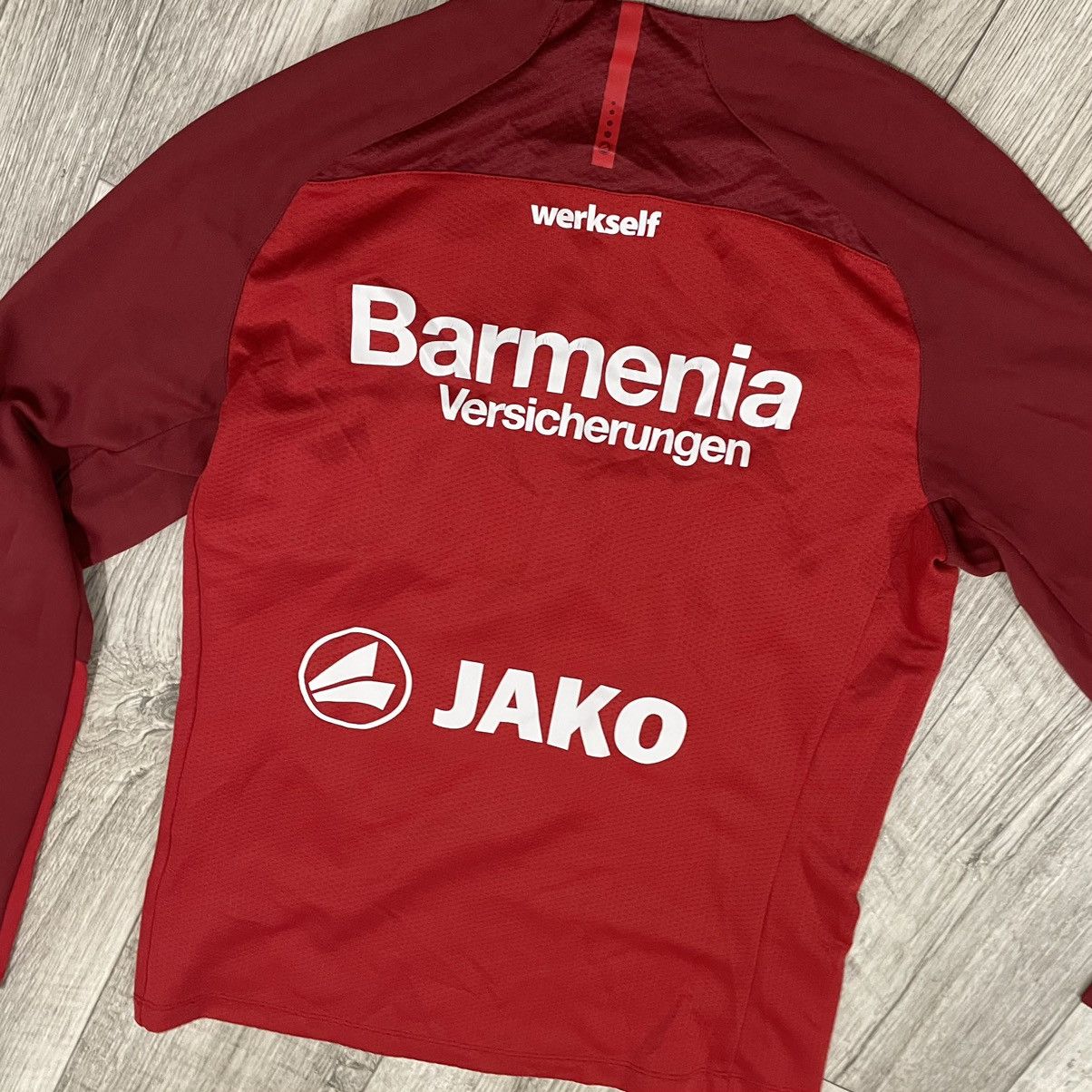 Other Bayer 04 Leverkusen Rolfes goalkeeper Barmenia long jersey Size US M / EU 48-50 / 2 - 4 Thumbnail