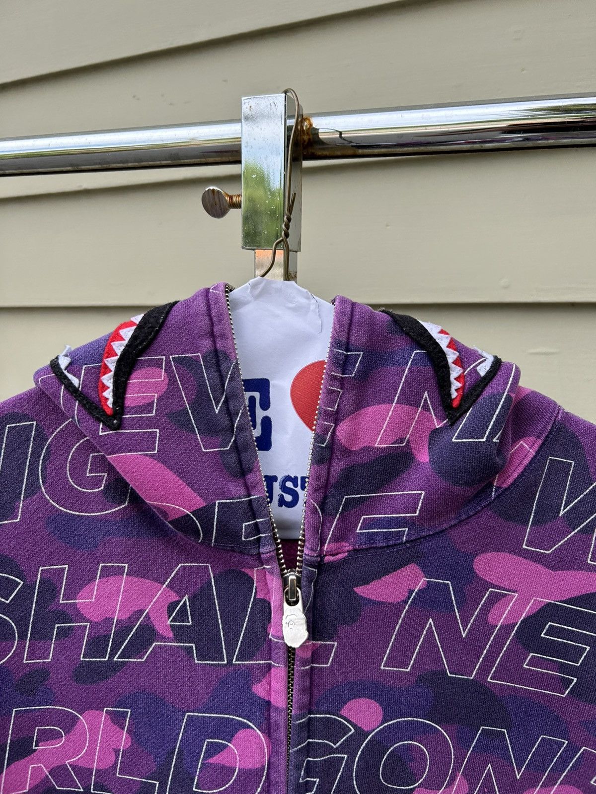 Bape Bape shark hoodie wgm all over purple Size US M / EU 48-50 / 2 - 5 Thumbnail
