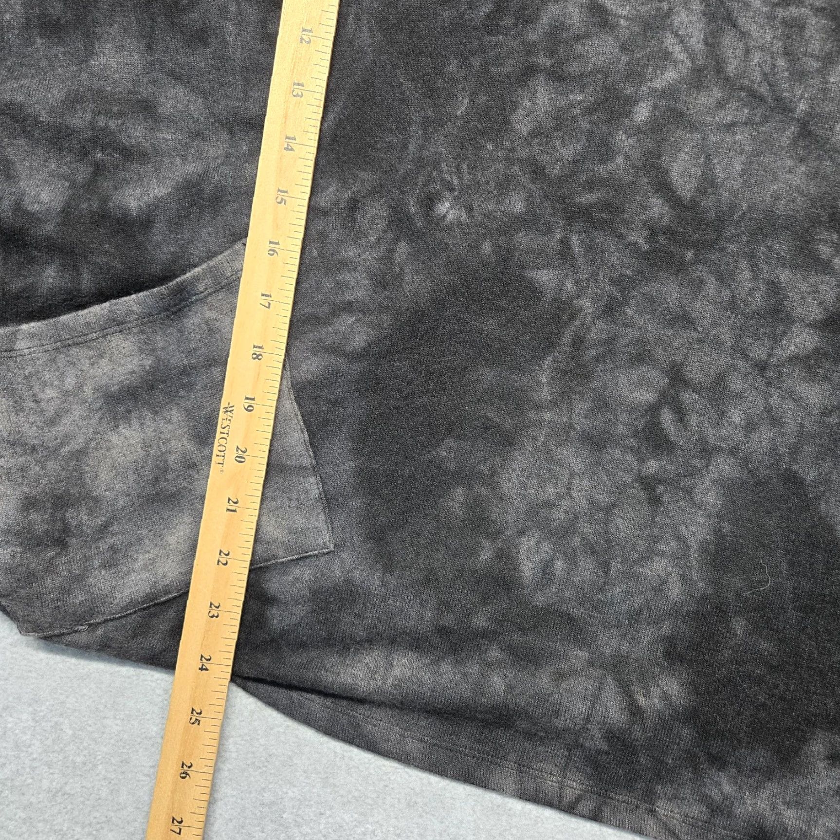 Vintage VINTAGE? No — (Original) French Kyss Cape Sweater Womens 2 Gray Cowl Neck Poncho Pockets Cozy Knit NWT Size XS / US 0-2 / IT 36-38 - 7 Thumbnail