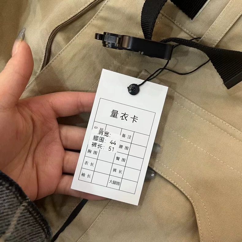 Dior 23 The latest khaki functional buckle shorts 2501-Nextarro Size US 32 / EU 48 - 3 Thumbnail