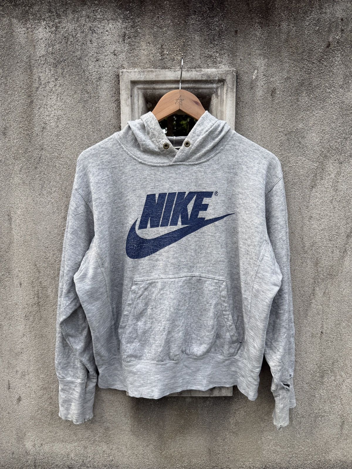 Nike Vintage 80s Nike Big Logo Hoodie Size US M / EU 48-50 / 2 - 1 Thumbnail