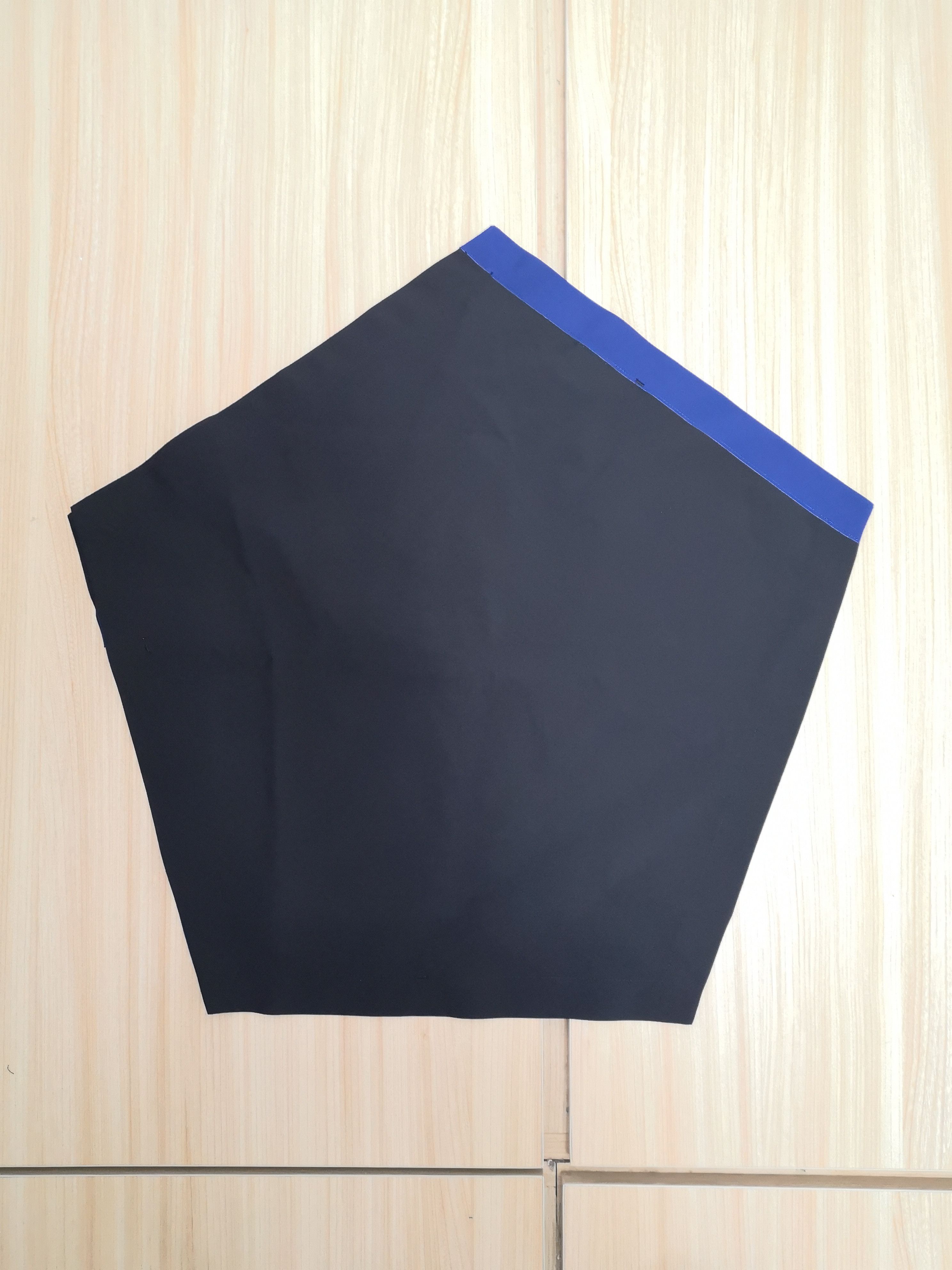 Issey Miyake Asymmetrical Sleeveless Top With Contrast Trim Size S / US 4 / IT 40 - 9 Thumbnail
