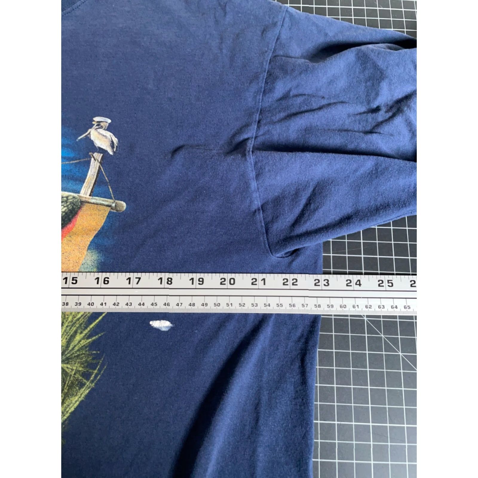 Gildan VINTAGE Distressed Okefenokee Swamp T-Shirt Adult XL Dark Blue Gildan Logo Short Sleeve Crew Neck 100% Cotton Men’s Retro 2000s Size US XL / EU 56 / 4 - 5 Thumbnail