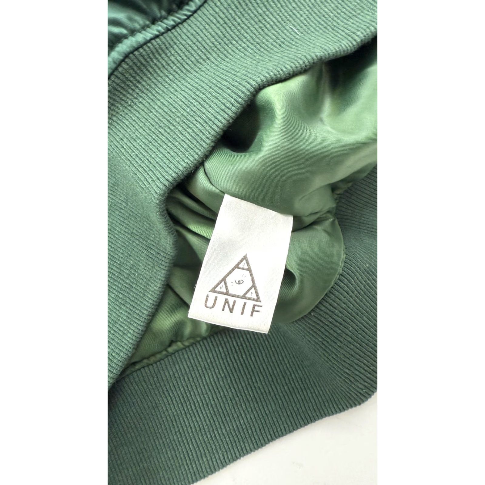 UNIF UNIF Jacket Mens Large Green Bomber Satin Full Zip Pockets Streetwear Polyester Size US L / EU 52-54 / 3 - 3 Thumbnail