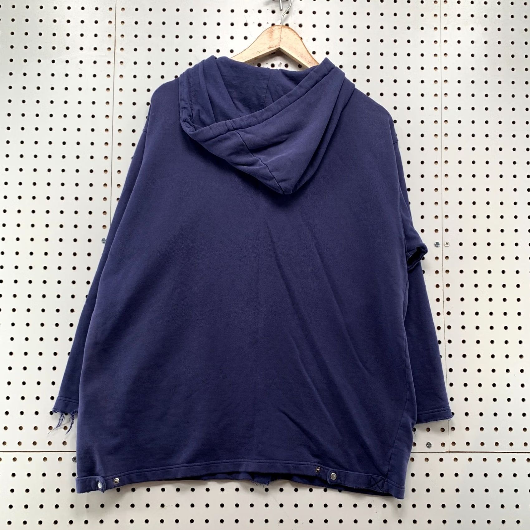 Gap VINTAGE Gap Snap Hoodie Sweatshirt Womens M Blue Distressed Hooded 22.5x27 cardigan-style Mens Womens Girls Boys Size M / US 6-8 / IT 42-44 - 2 Thumbnail