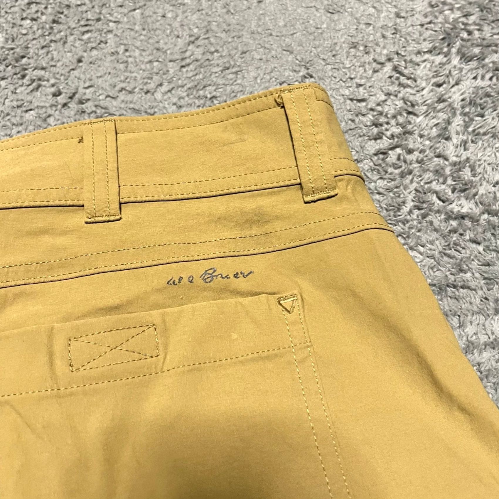 Eddie Bauer Eddie Bauer Shorts Mens 38 Ascend Nylon Cargo Light Brown Performance Hike Mens Regular Cargo Brown 38 Eddie Bauer Size US 38 / EU 54 - 4 Thumbnail
