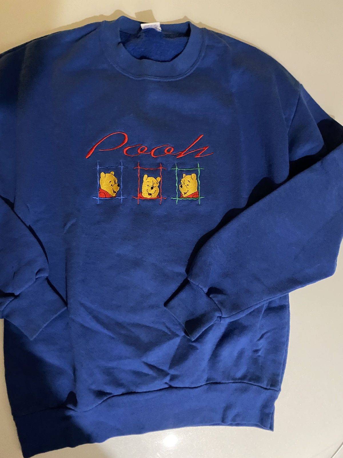 Disney Disney Winnie the Pooh Vintage Crewneck Size US L / EU 52-54 / 3 - 1 Thumbnail