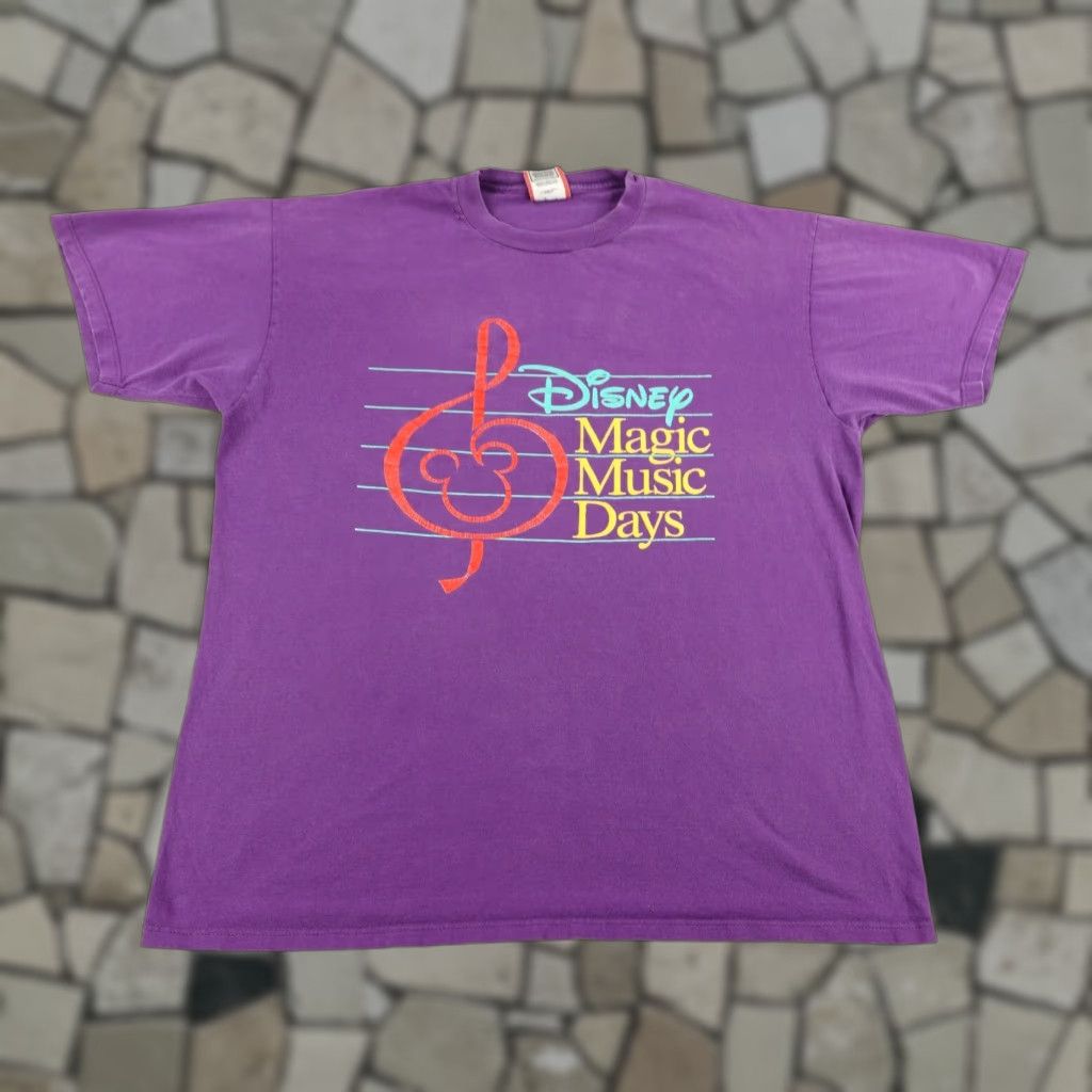 Disney VINTAGE Disney Shirt Men XL Purple 90s Graphic T-Shirt Music Days Made USA Size US XL / EU 56 / 4 - 1 Thumbnail